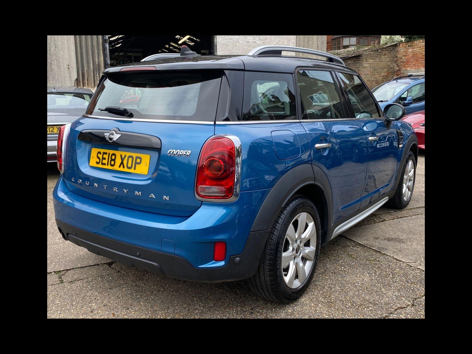 MINI Countryman 1.5 Cooper SUV 5dr Petrol Manual Euro 6 (s/s) (136 ps) Chili Pack, 17" Alloys, Rear PDC.. 5dr Manual 2018
