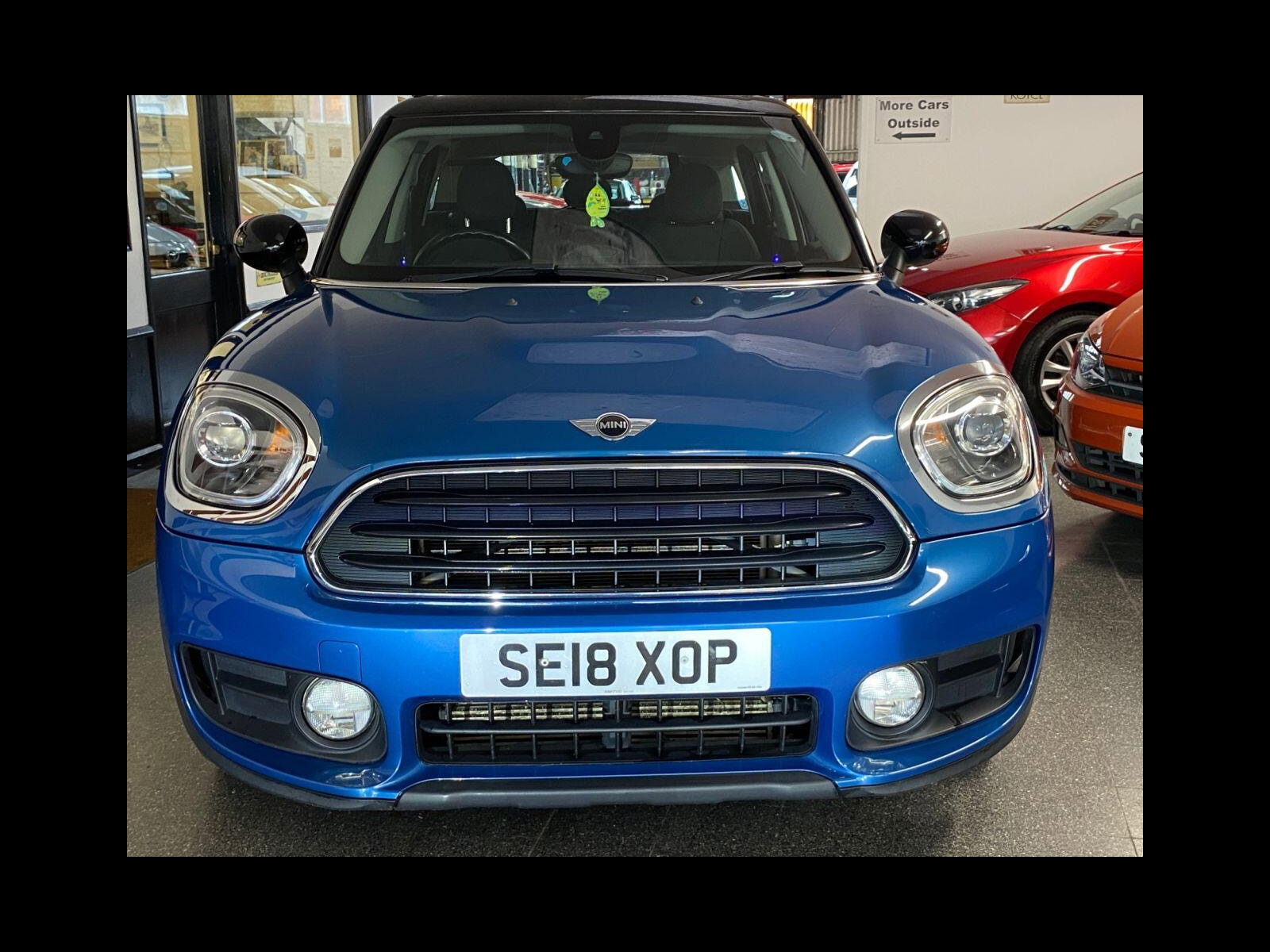 MINI Countryman 1.5 Cooper SUV 5dr Petrol Manual Euro 6 (s/s) (136 ps) Chili Pack, 17" Alloys, Rear PDC.. 5dr Manual 2018
