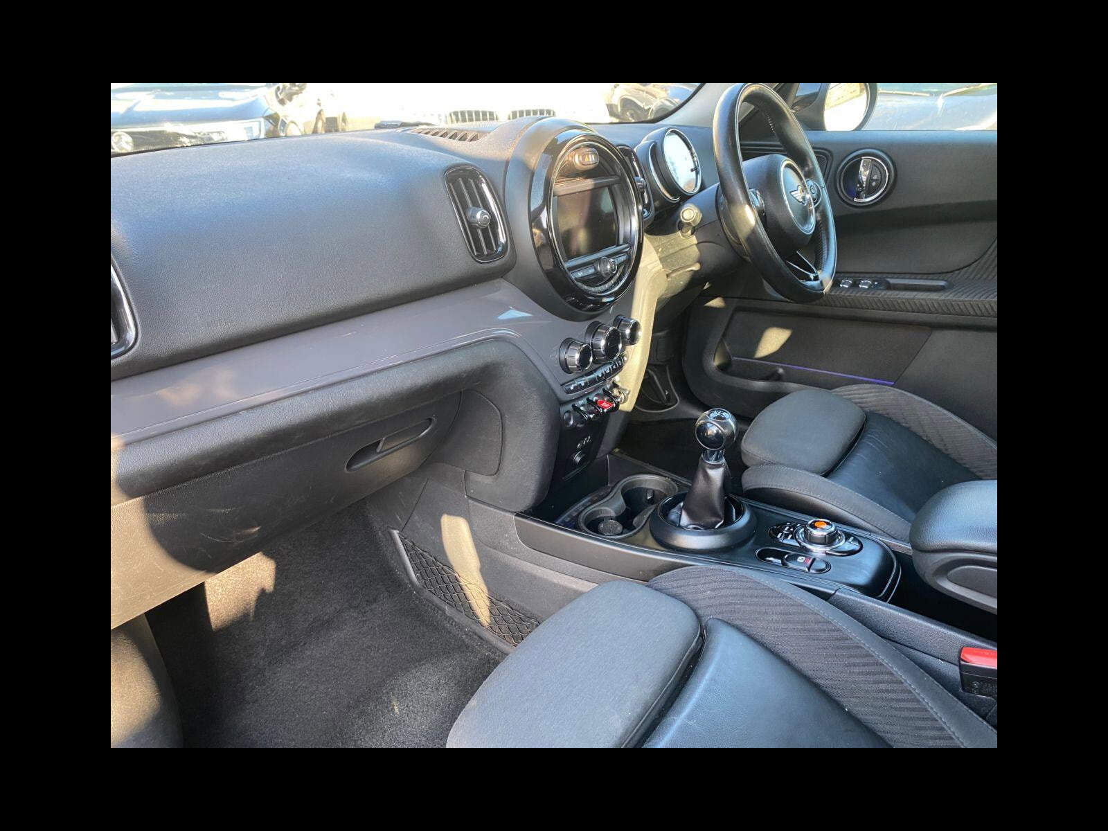 MINI Countryman 1.5 Cooper SUV 5dr Petrol Manual Euro 6 (s/s) (136 ps) Chili Pack, 17" Alloys, Rear PDC.. 5dr Manual 2018