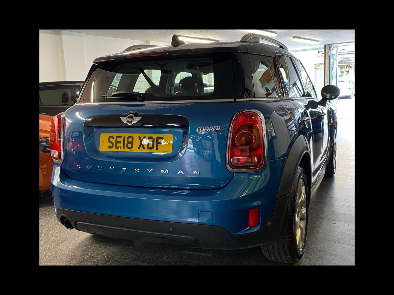 MINI Countryman 1.5 Cooper SUV 5dr Petrol Manual Euro 6 (s/s) (136 ps) Chili Pack, 17" Alloys, Rear PDC.. 5dr Manual 2018