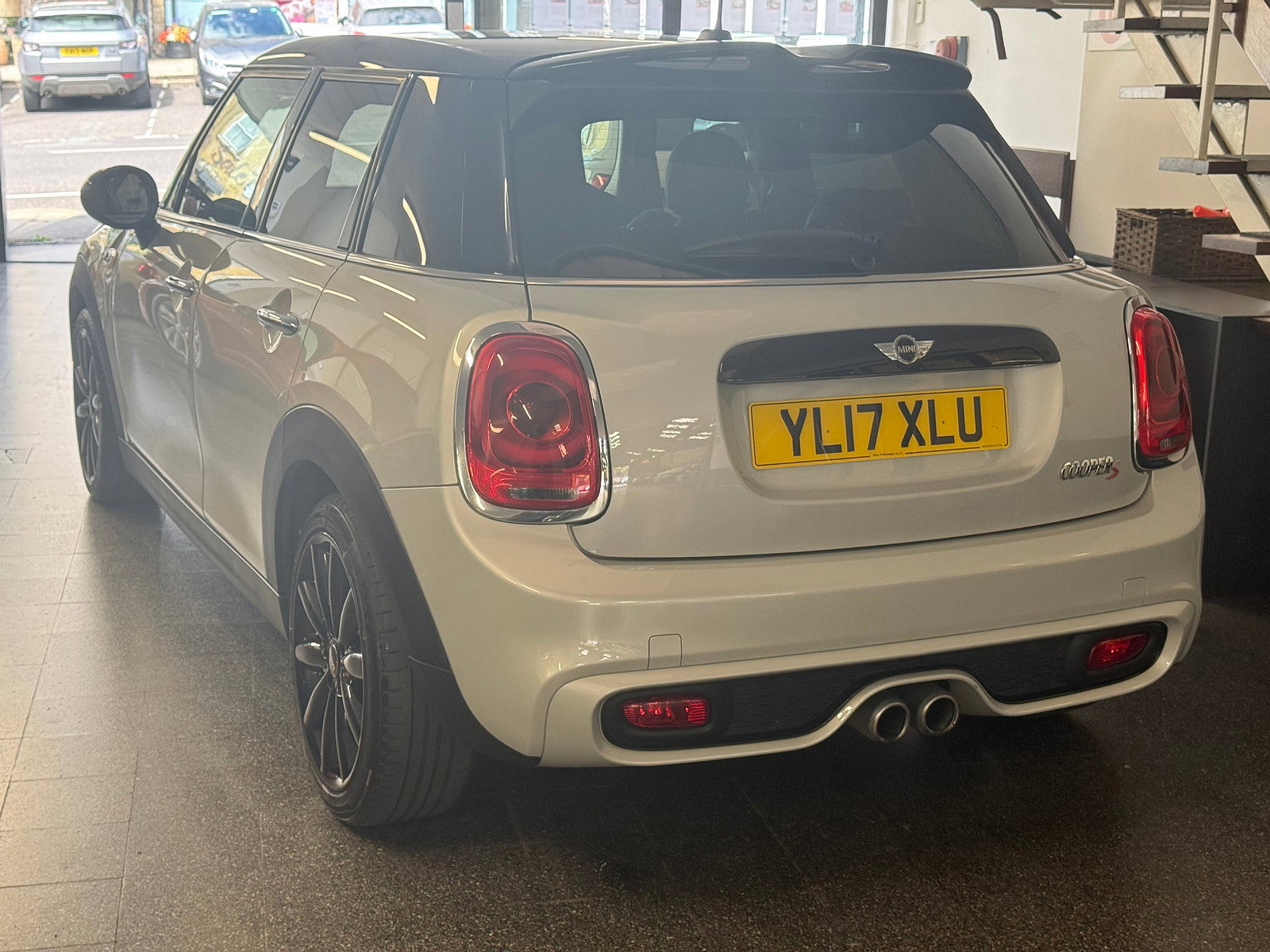 MINI Hatch 2.0 Cooper S Hatchback 5dr Petrol Manual Euro 6 (s/s) (192 ps) 5dr Manual 2017