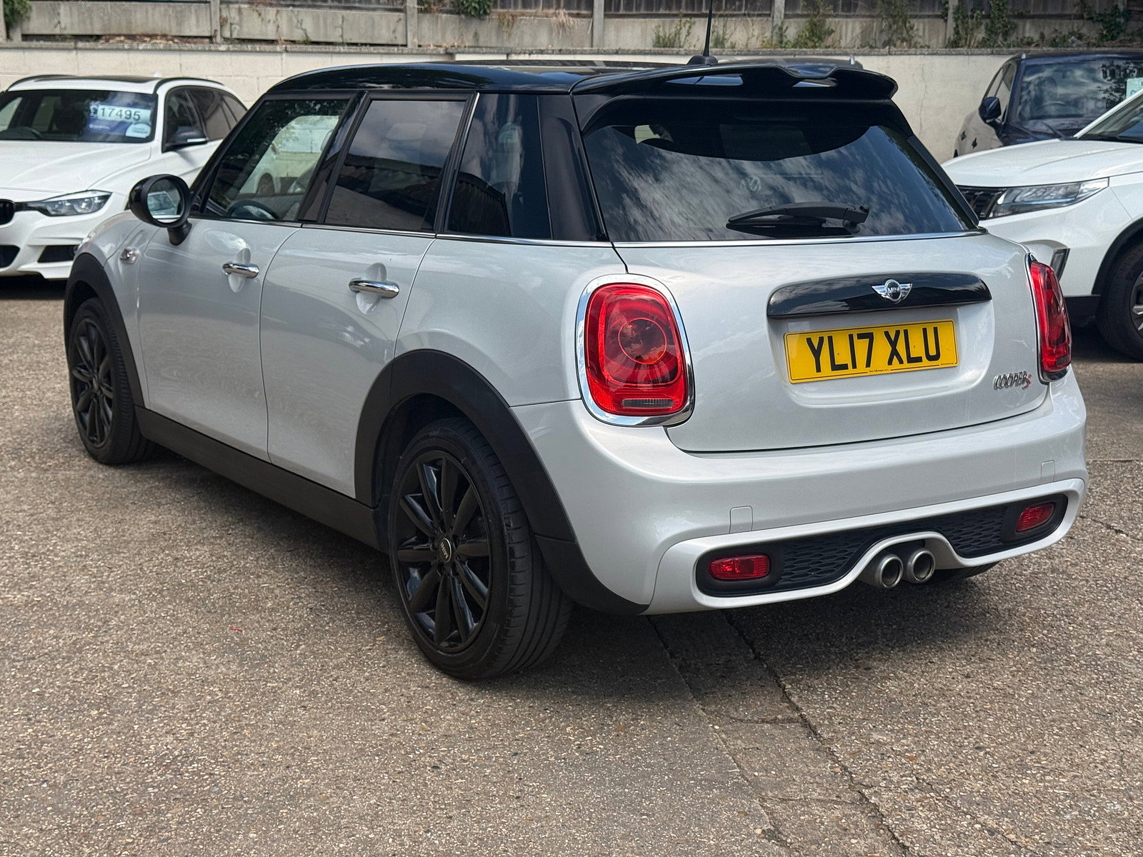 MINI Hatch 2.0 Cooper S Hatchback 5dr Petrol Manual Euro 6 (s/s) (192 ps) 5dr Manual 2017