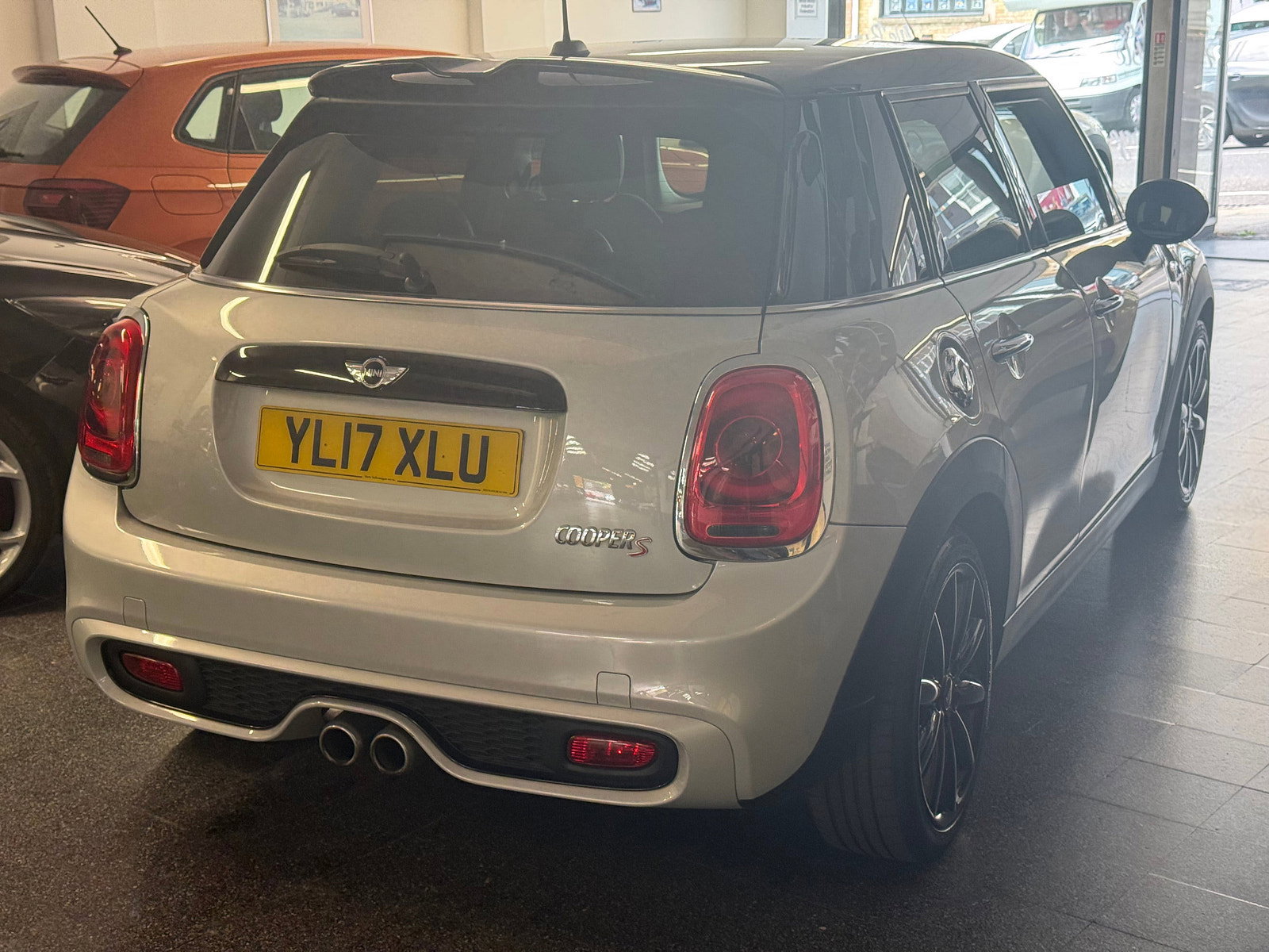 MINI Hatch 2.0 Cooper S Hatchback 5dr Petrol Manual Euro 6 (s/s) (192 ps) 5dr Manual 2017