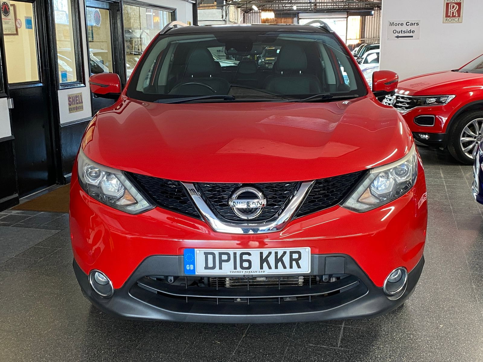 Nissan Qashqai 1.2 DIG-T Tekna SUV 5dr Petrol XTRON 2WD Euro 6 (s/s) (115 ps) 5dr Automatic 2016