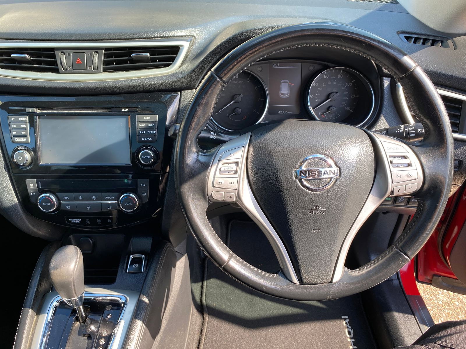 Nissan Qashqai 1.2 DIG-T Tekna SUV 5dr Petrol XTRON 2WD Euro 6 (s/s) (115 ps) 5dr Automatic 2016