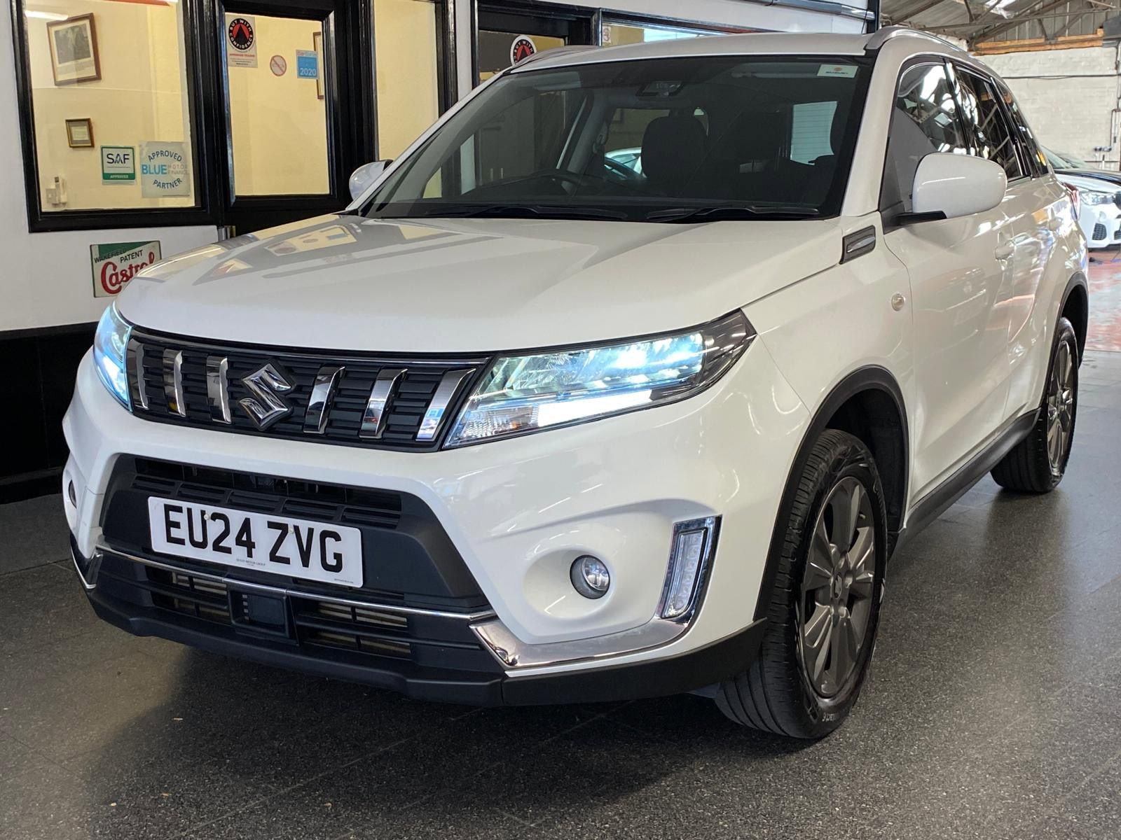 Suzuki Vitara 1.4 Boosterjet MHEV SZ-T SUV 5dr Petrol Hybrid Manual Euro 6 (s/s) (129 ps) 5dr Manual 2024
