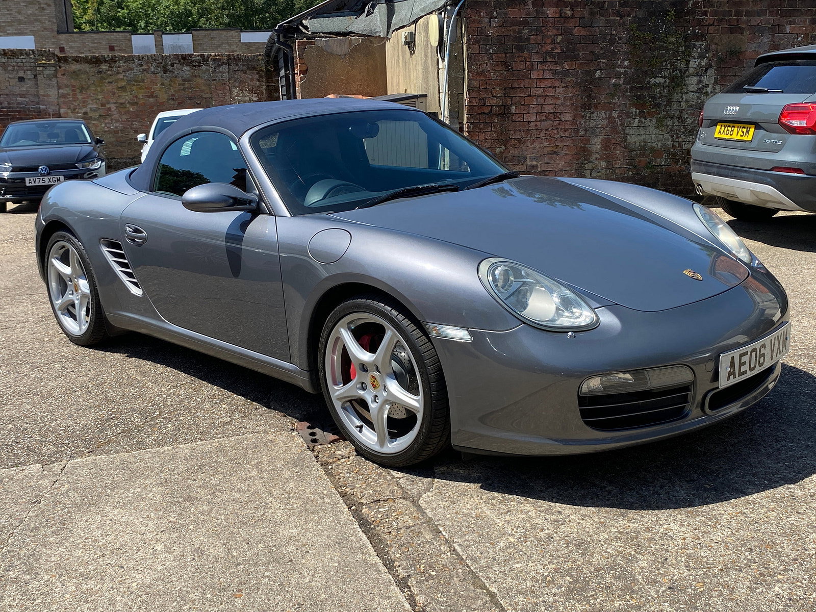 Porsche Boxster 3.2 987 S Convertible 2dr Petrol Manual (248 g/km, 280 bhp) 2dr Manual 2006
