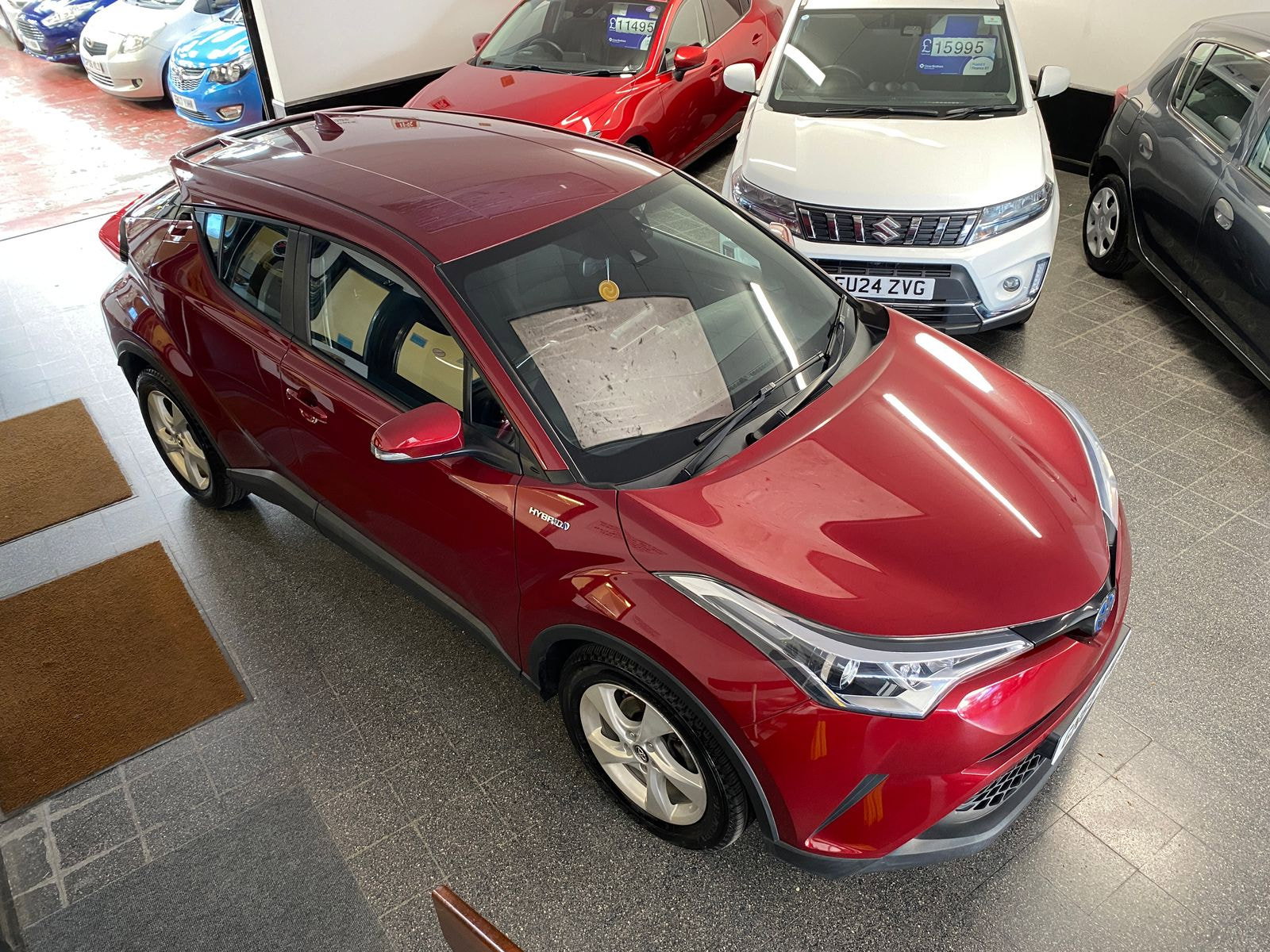 Toyota C-HR 1.8 VVT-h Icon SUV 5dr Petrol Hybrid CVT Euro 6 (s/s) (122 ps) 5dr Automatic 2018