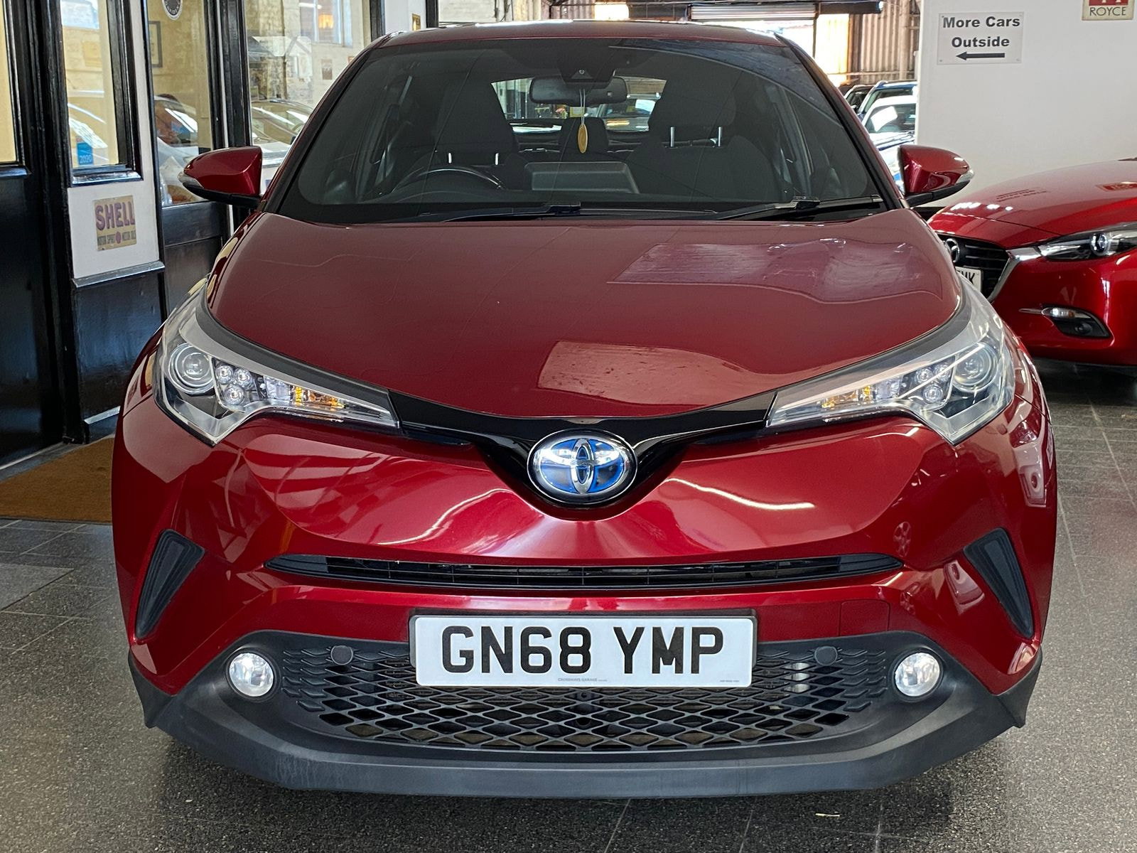 Toyota C-HR 1.8 VVT-h Icon SUV 5dr Petrol Hybrid CVT Euro 6 (s/s) (122 ps) 5dr Automatic 2018