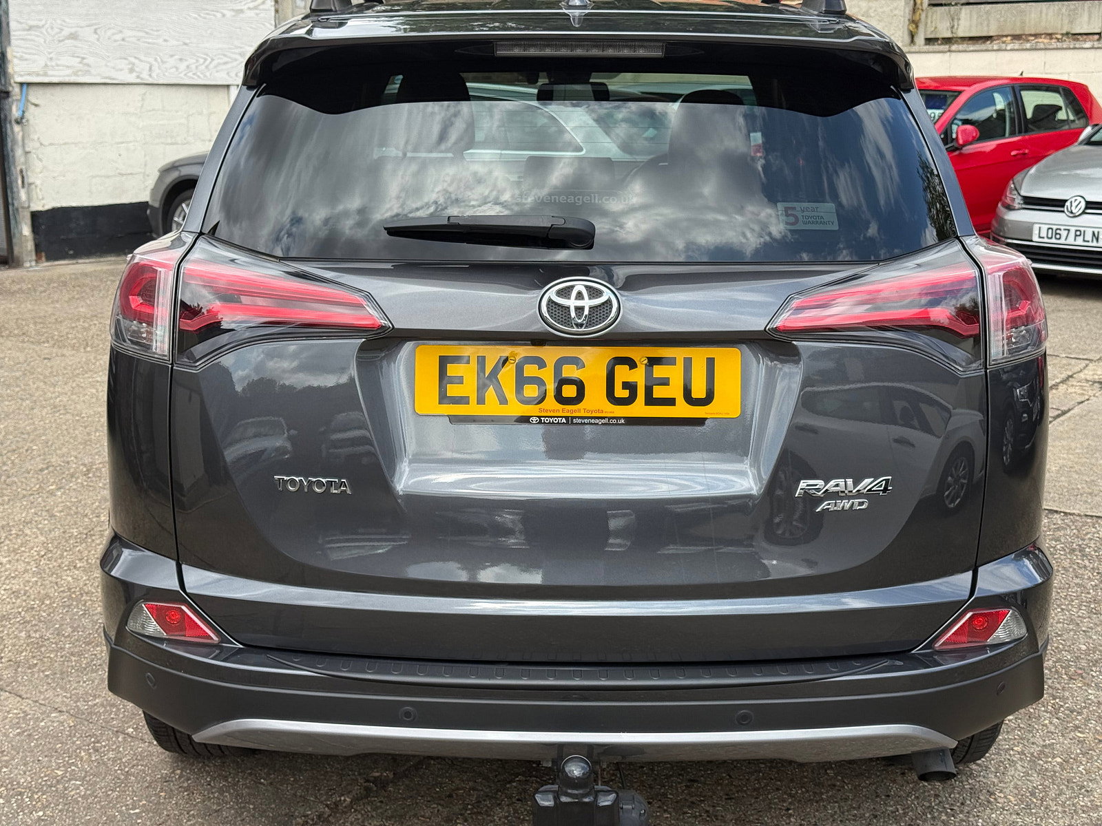 Toyota RAV4 2.0 V-Matic Excel SUV 5dr Petrol CVT 4WD Euro 6 (s/s) (Safety Sense, Nav) (151 ps) 5dr Automatic 2016