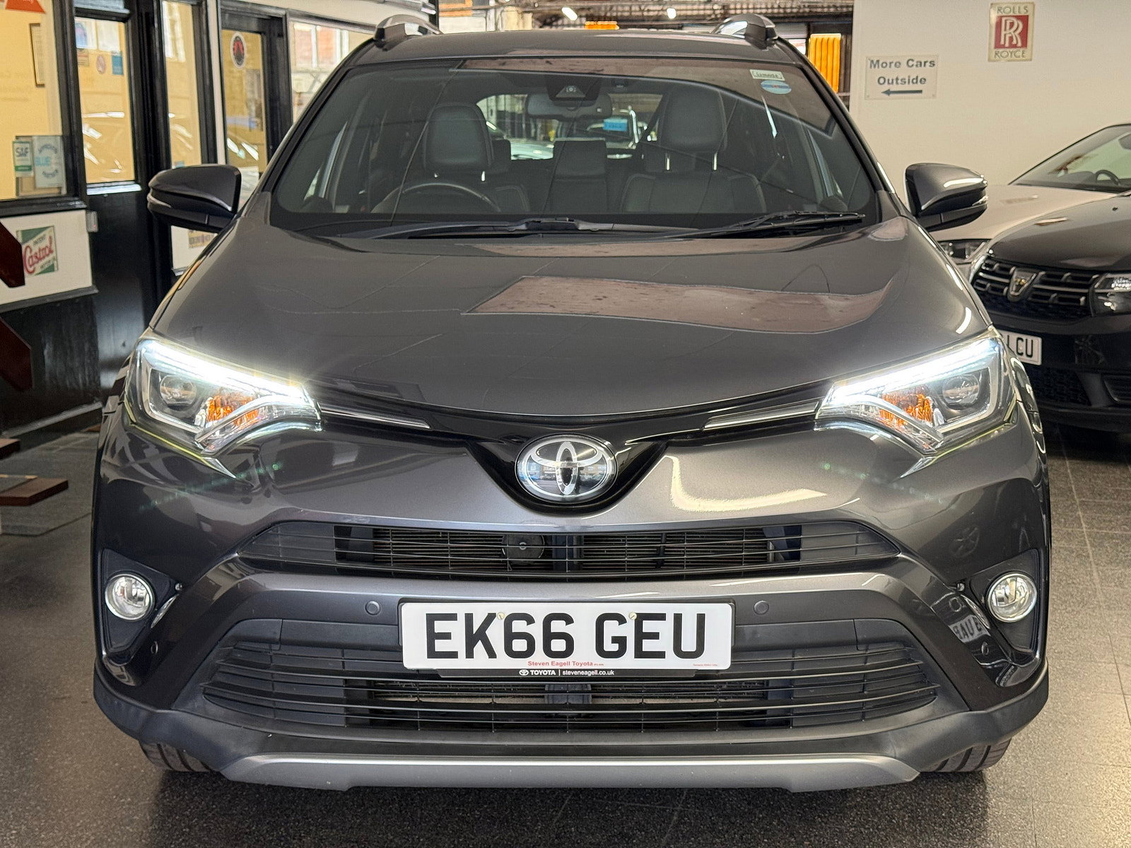 Toyota RAV4 2.0 V-Matic Excel SUV 5dr Petrol CVT 4WD Euro 6 (s/s) (Safety Sense, Nav) (151 ps) 5dr Automatic 2016