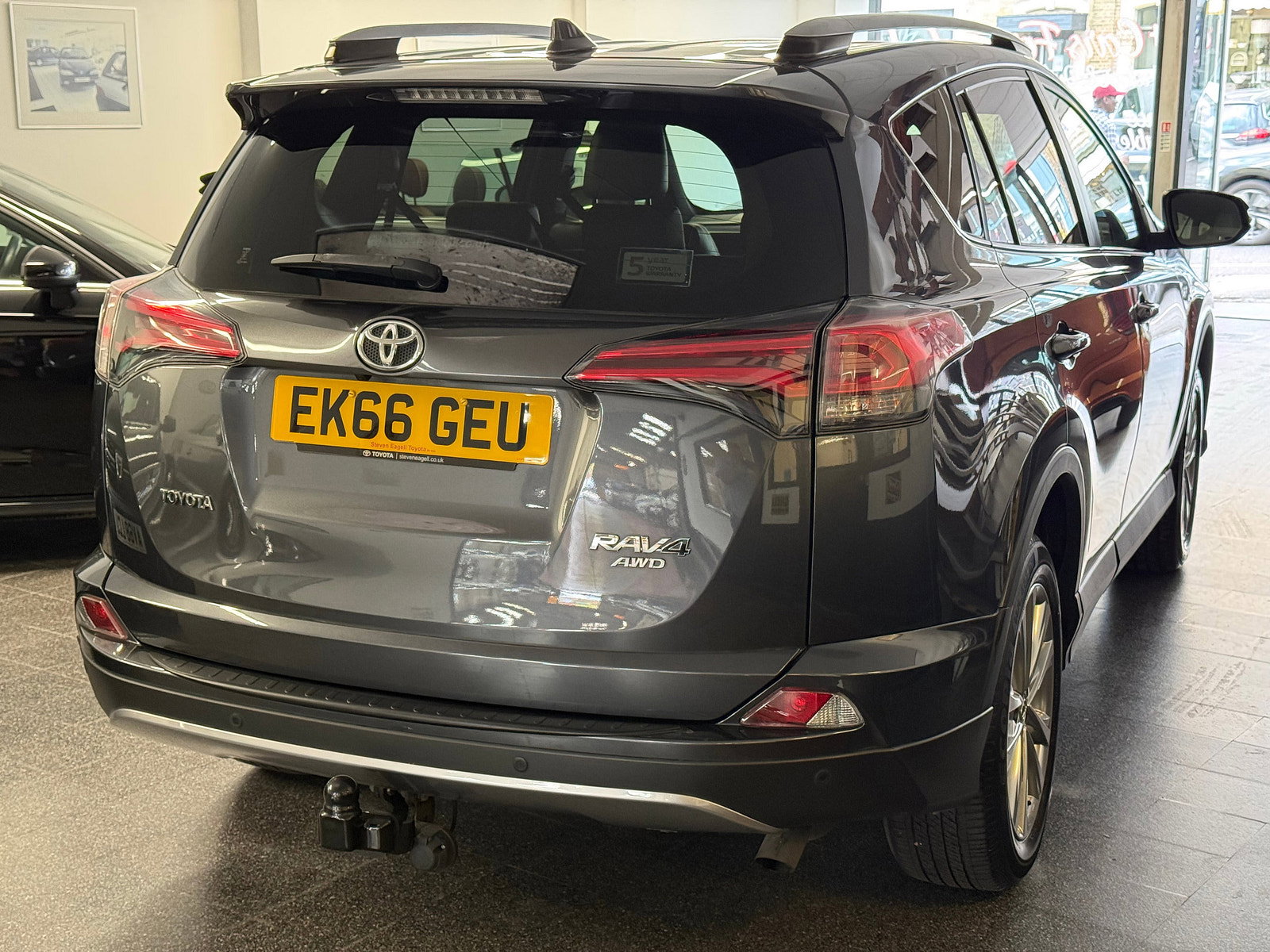 Toyota RAV4 2.0 V-Matic Excel SUV 5dr Petrol CVT 4WD Euro 6 (s/s) (Safety Sense, Nav) (151 ps) 5dr Automatic 2016