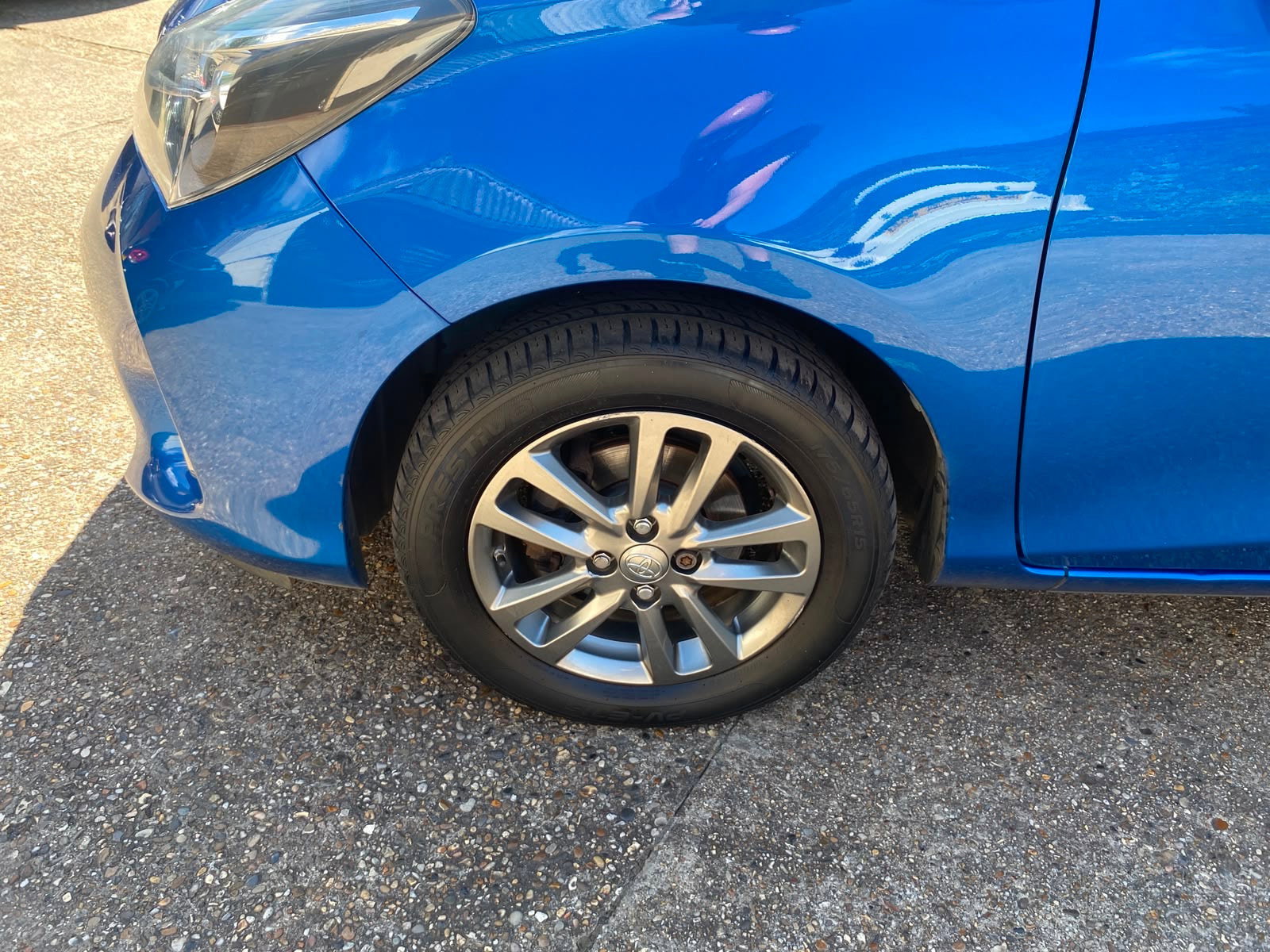 Toyota Yaris 1.33 Dual VVT-i Icon Hatchback 5dr Petrol Manual Euro 5 Euro 5 (99 ps) 5dr Manual 2014