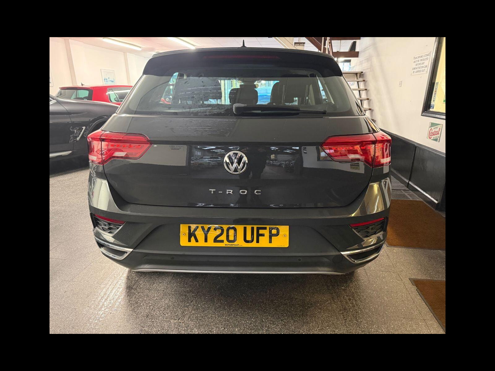 Volkswagen T-Roc 1.0 TSI GPF SE SUV 5dr Petrol Manual Euro 6 (s/s) (115 ps) Carplay, Reverse Camera, Rear PDC. 5dr Manual 2020