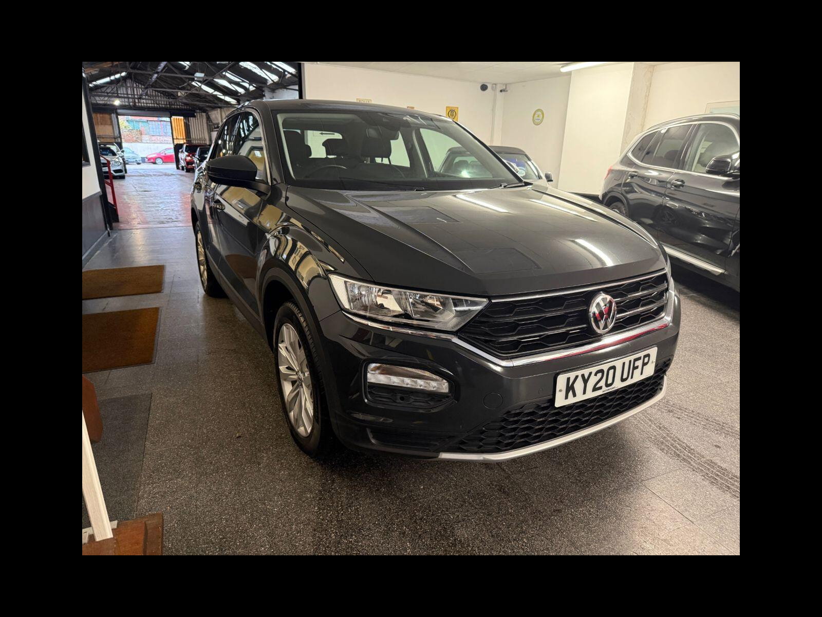 Volkswagen T-Roc 1.0 TSI GPF SE SUV 5dr Petrol Manual Euro 6 (s/s) (115 ps) Carplay, Reverse Camera, Rear PDC. 5dr Manual 2020