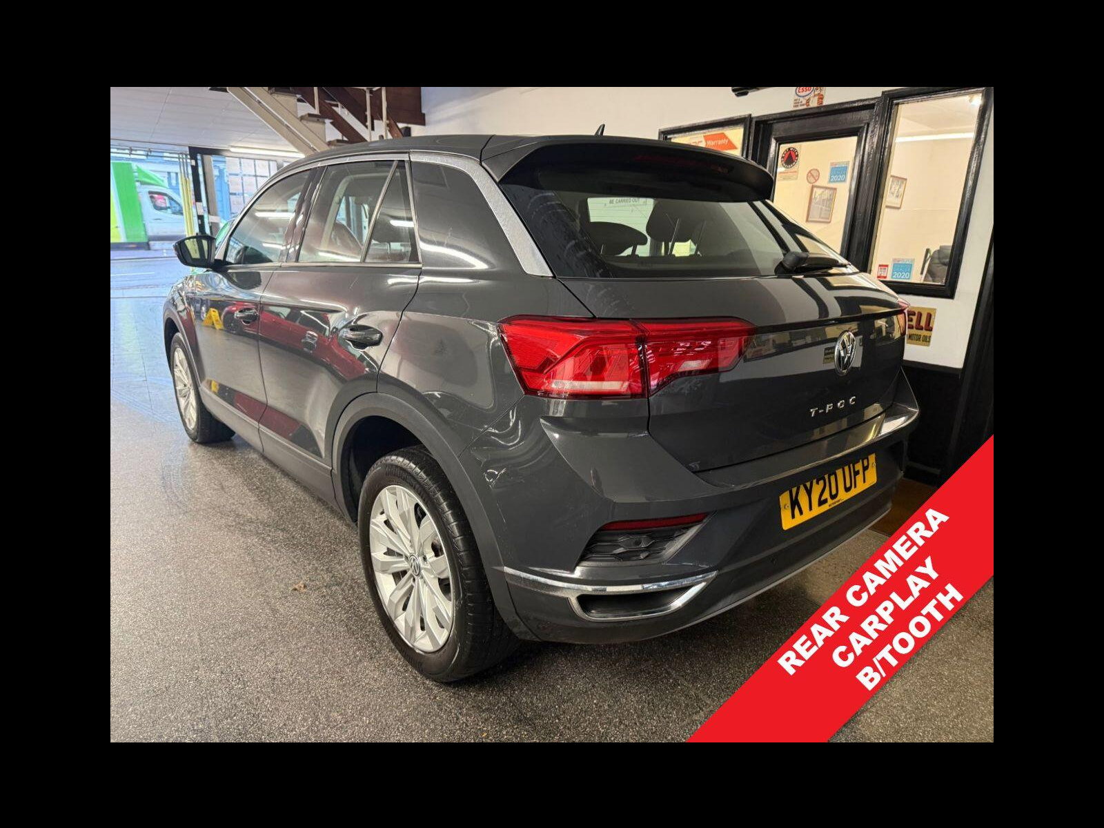 Volkswagen T-Roc 1.0 TSI GPF SE SUV 5dr Petrol Manual Euro 6 (s/s) (115 ps) Carplay, Reverse Camera, Rear PDC. 5dr Manual 2020