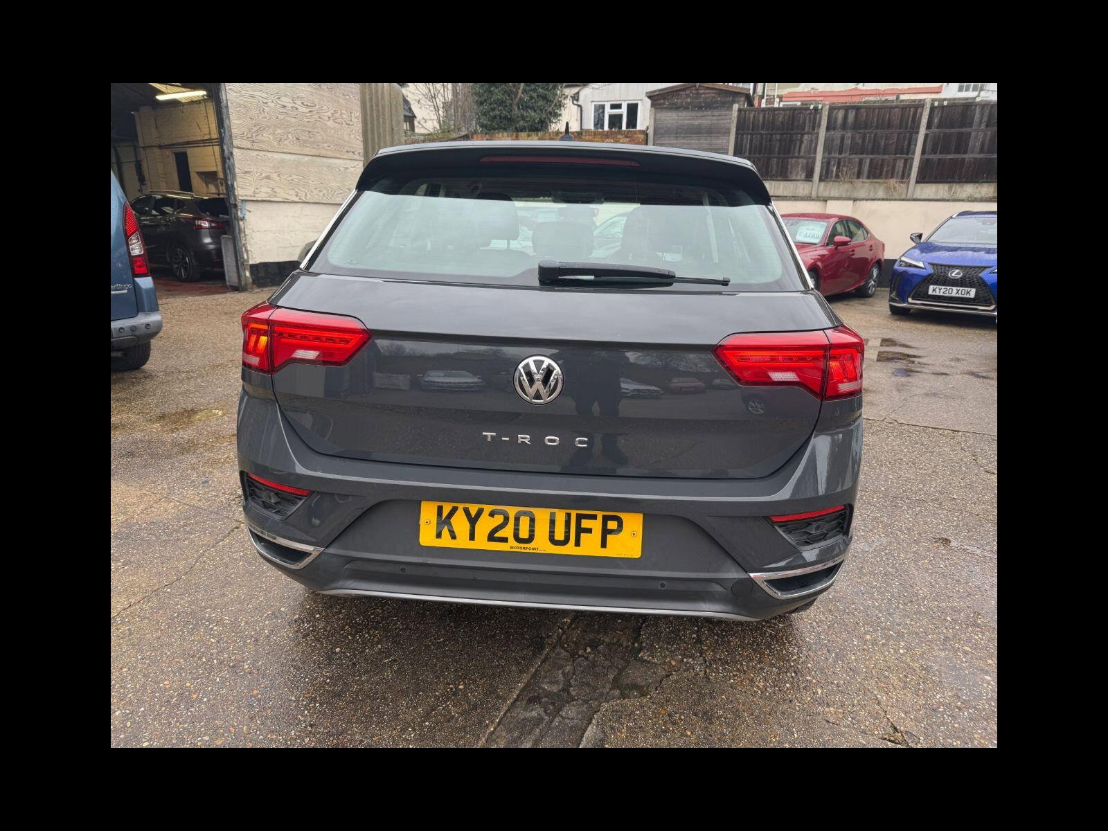 Volkswagen T-Roc 1.0 TSI GPF SE SUV 5dr Petrol Manual Euro 6 (s/s) (115 ps) Carplay, Reverse Camera, Rear PDC. 5dr Manual 2020