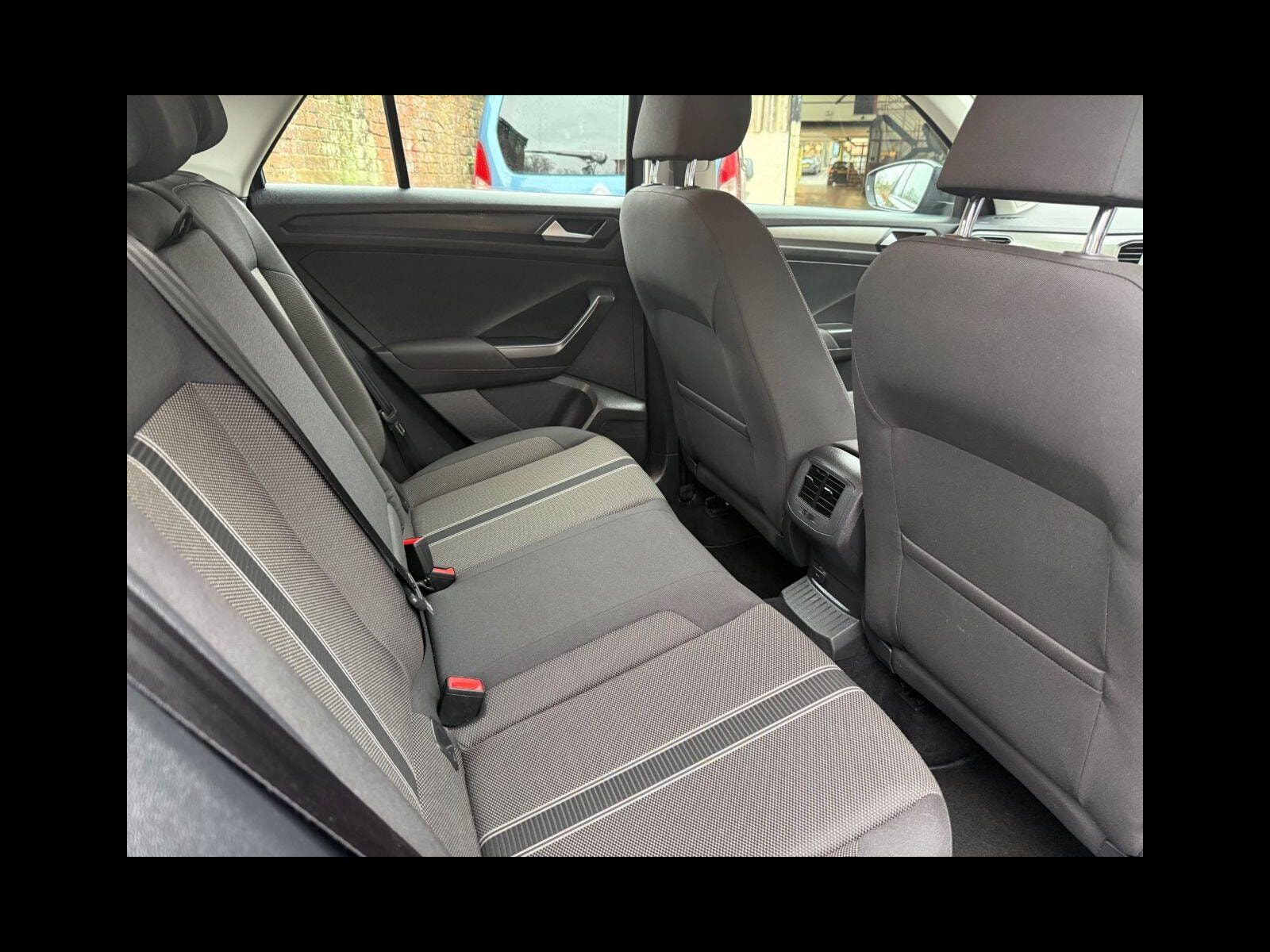 Volkswagen T-Roc 1.0 TSI GPF SE SUV 5dr Petrol Manual Euro 6 (s/s) (115 ps) Carplay, Reverse Camera, Rear PDC. 5dr Manual 2020