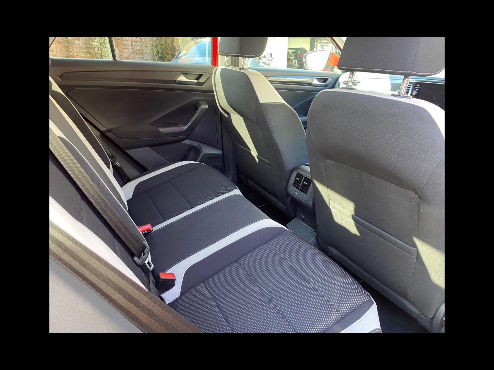 Volkswagen T-Roc 2.0 TDI SEL SUV 5dr Diesel Manual 4Motion Euro 6 (s/s) (150 ps) Euro 6/Service History/6m Warranty 5dr Manual 2018