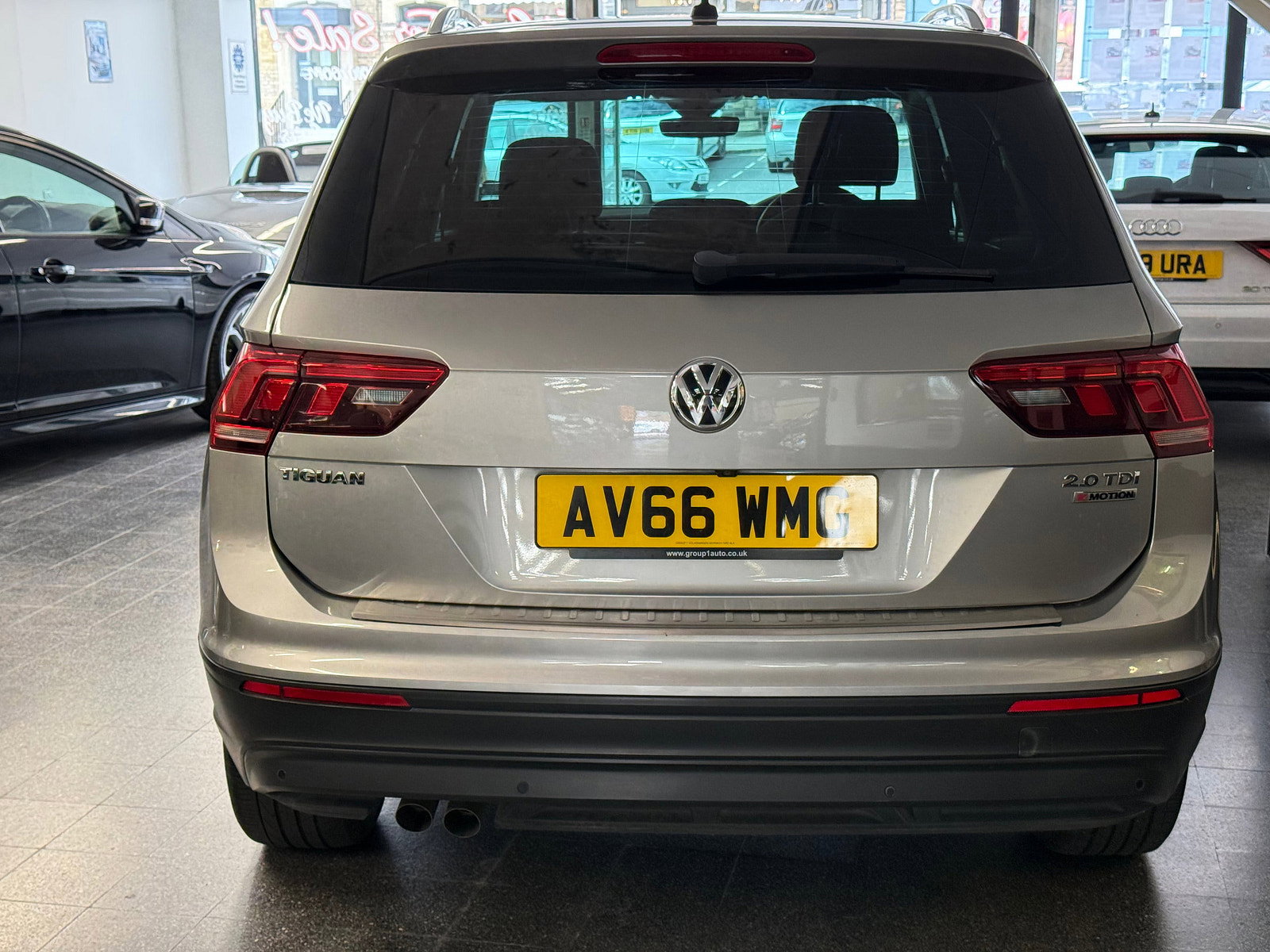 Volkswagen Tiguan 2.0 TDI BlueMotion Tech SE Navigation SUV 5dr Diesel Manual 4Motion Euro 6 (s/s) (150 ps) 5dr Manual 2016