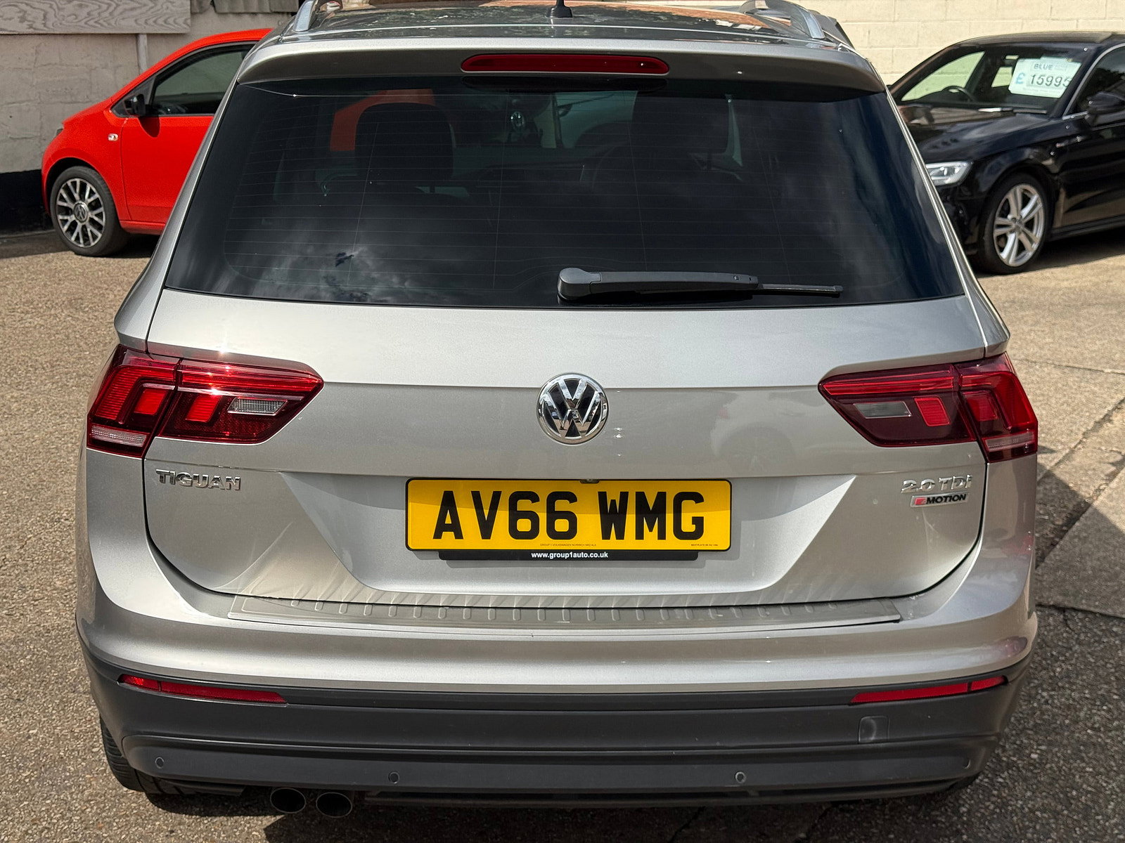 Volkswagen Tiguan 2.0 TDI BlueMotion Tech SE Navigation SUV 5dr Diesel Manual 4Motion Euro 6 (s/s) (150 ps) 5dr Manual 2016