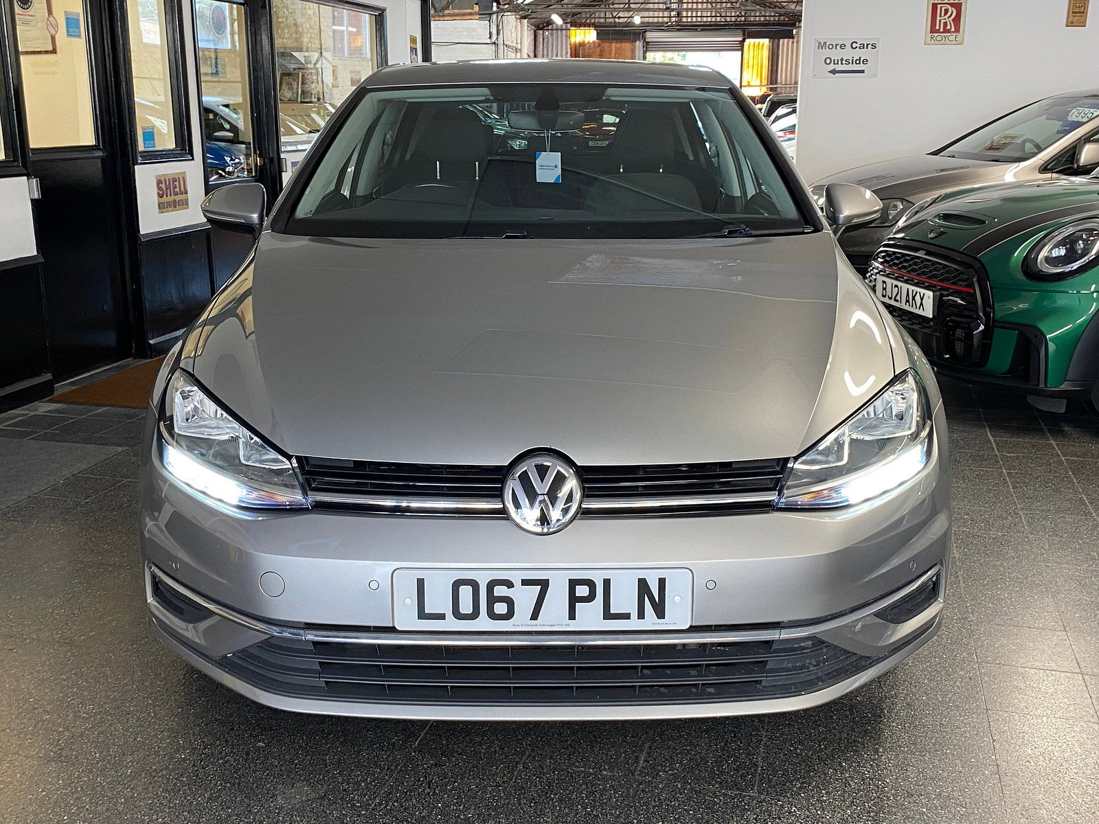 Volkswagen Golf 1.4 TSI BlueMotion Tech SE Nav Hatchback 5dr Petrol DSG Euro 6 (s/s) (125 ps) 5dr Automatic 2018