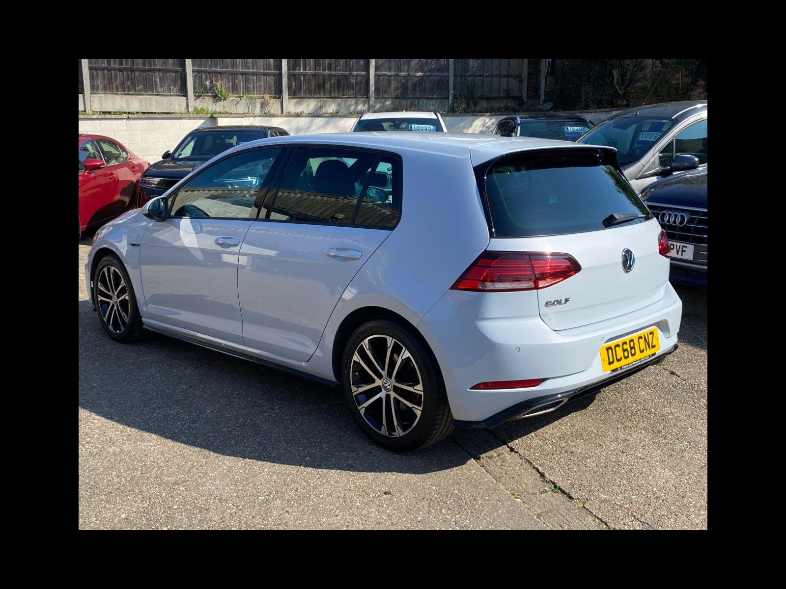 Volkswagen Golf 1.5 TSI EVO R-Line Hatchback 5dr Petrol Manual Euro 6 (s/s) (150 ps) Petrol/Excellent Service History 5dr Manual 2019