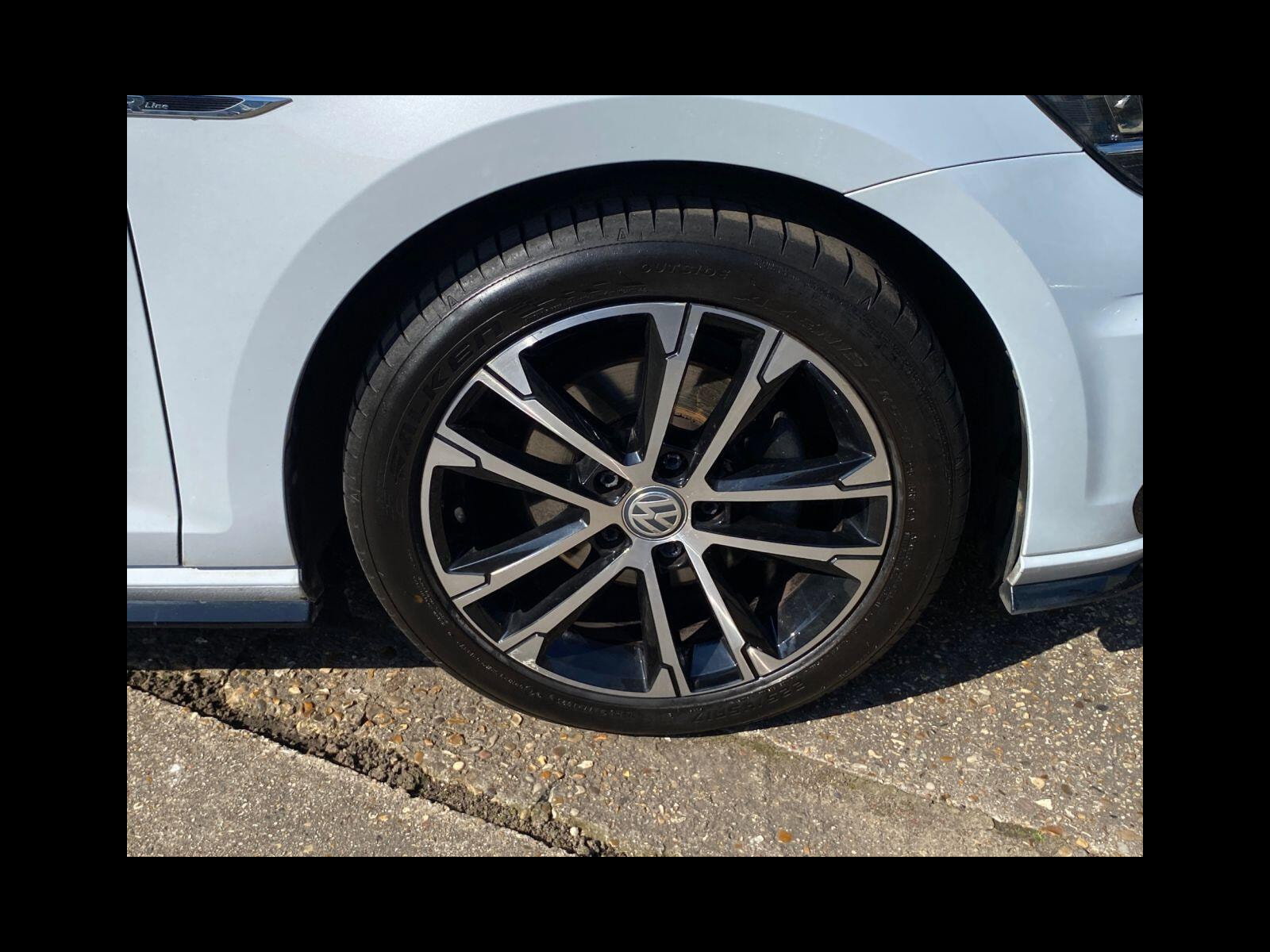 Volkswagen Golf 1.5 TSI EVO R-Line Hatchback 5dr Petrol Manual Euro 6 (s/s) (150 ps) Petrol/Excellent Service History 5dr Manual 2019