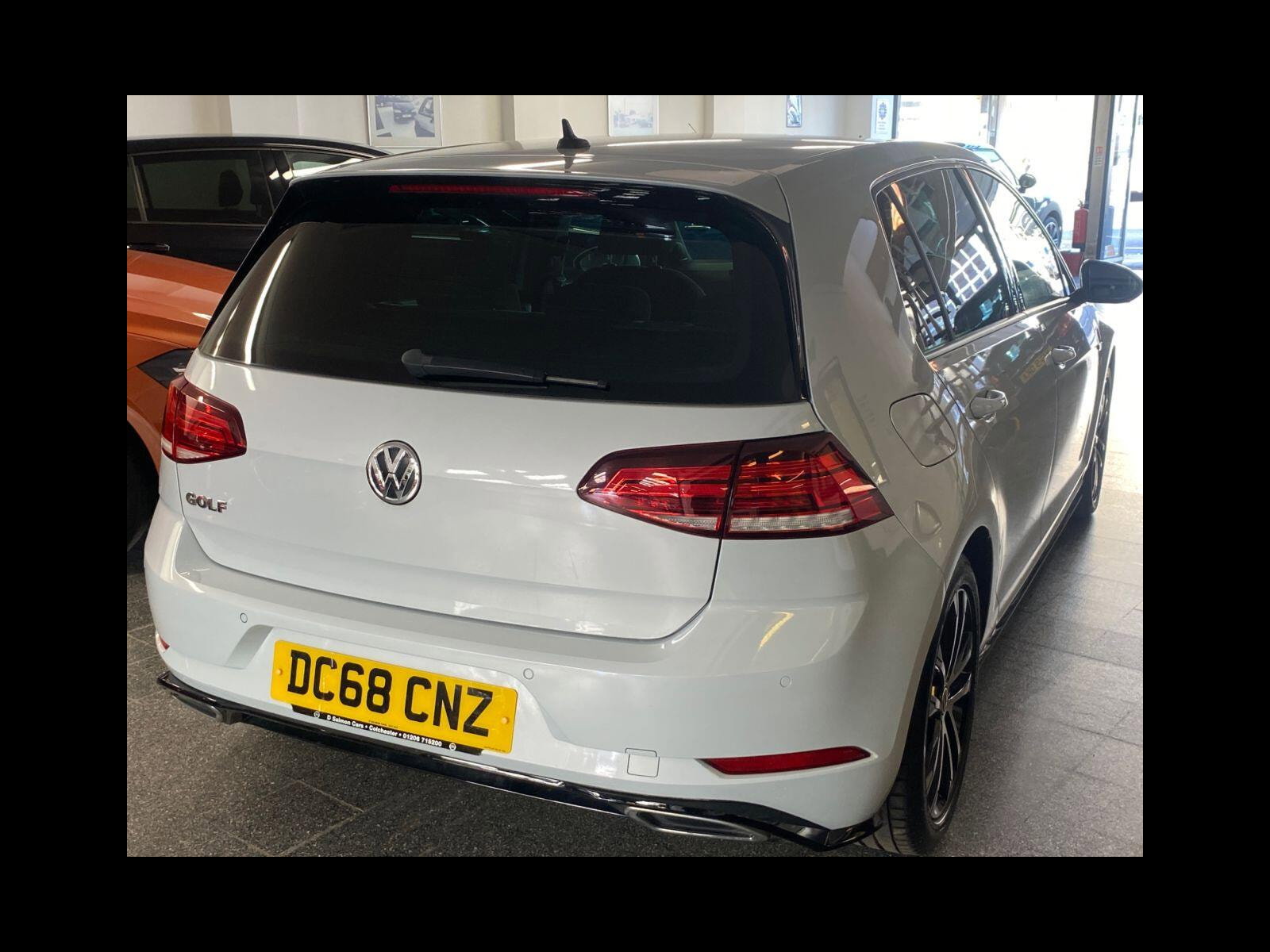 Volkswagen Golf 1.5 TSI EVO R-Line Hatchback 5dr Petrol Manual Euro 6 (s/s) (150 ps) Petrol/Excellent Service History 5dr Manual 2019