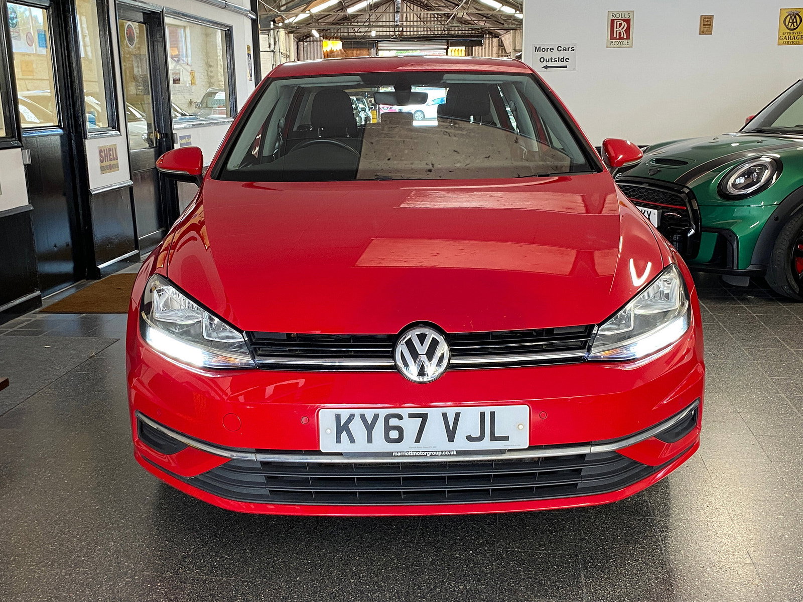 Volkswagen Golf 1.0 TSI SE Nav Hatchback 5dr Petrol Manual Euro 6 (s/s) (110 bhp) 5dr Manual 2017