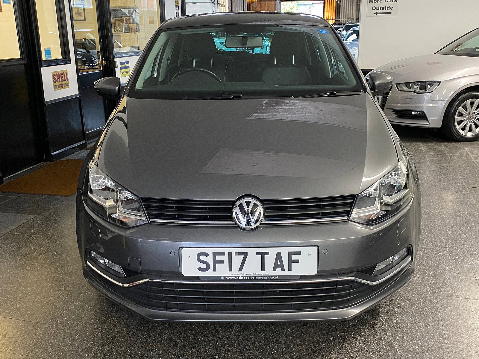 Volkswagen Polo 1.0 TSI SEL Hatchback 5dr Petrol Manual Euro 6 (s/s) (110 bhp) 5dr Manual 2017