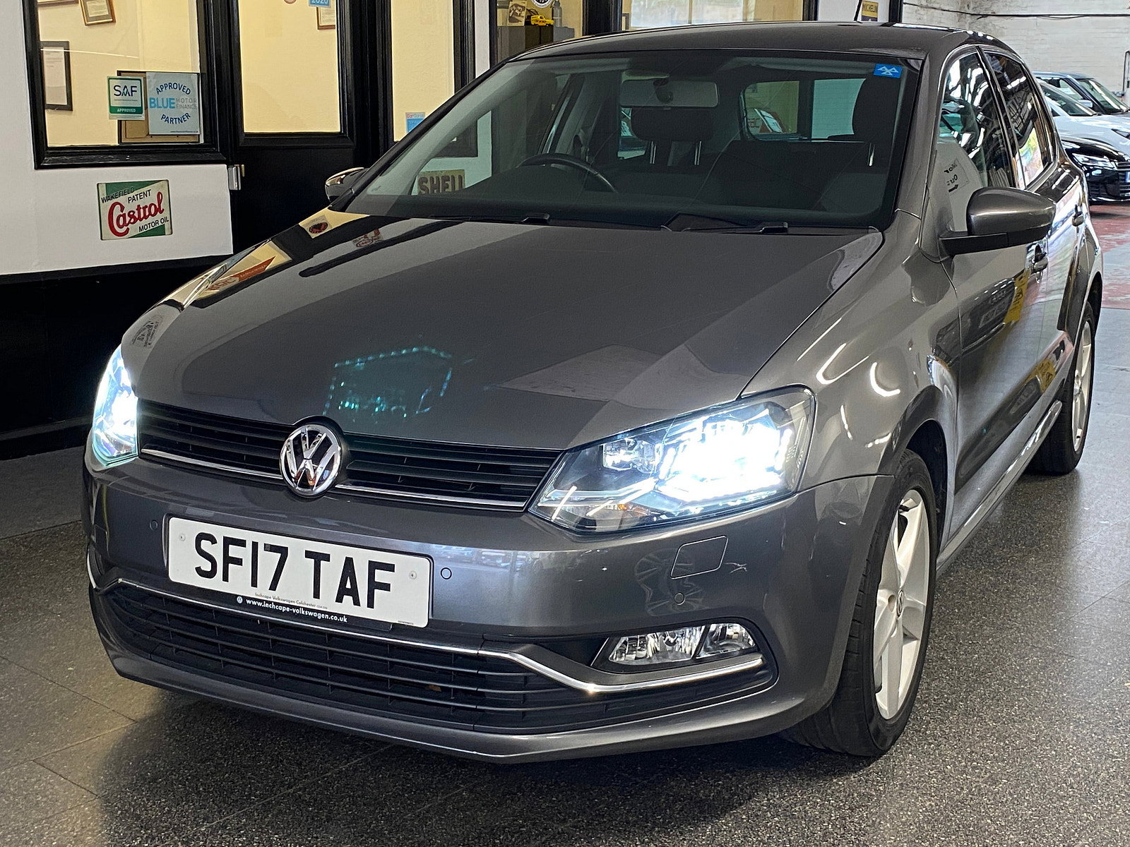 Volkswagen Polo 1.0 TSI SEL Hatchback 5dr Petrol Manual Euro 6 (s/s) (110 bhp) 5dr Manual 2017