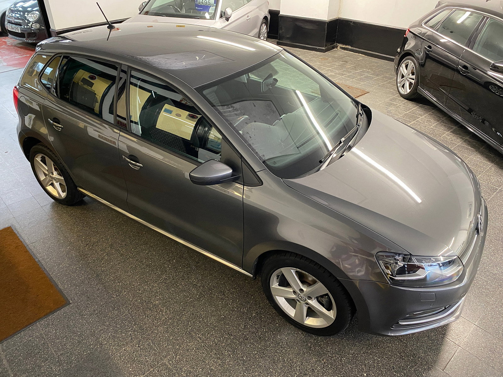 Volkswagen Polo 1.0 TSI SEL Hatchback 5dr Petrol Manual Euro 6 (s/s) (110 bhp) 5dr Manual 2017