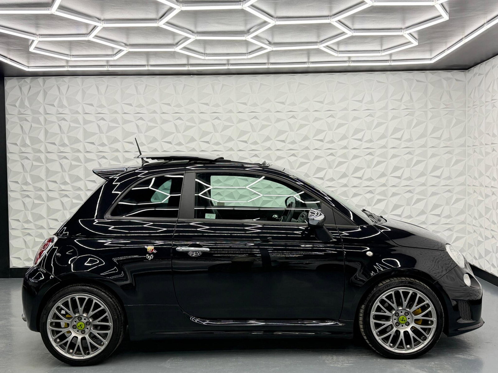 Abarth 595 1.4 T-Jet Competizione Auto Euro 5 3dr 3dr Automatic 2012