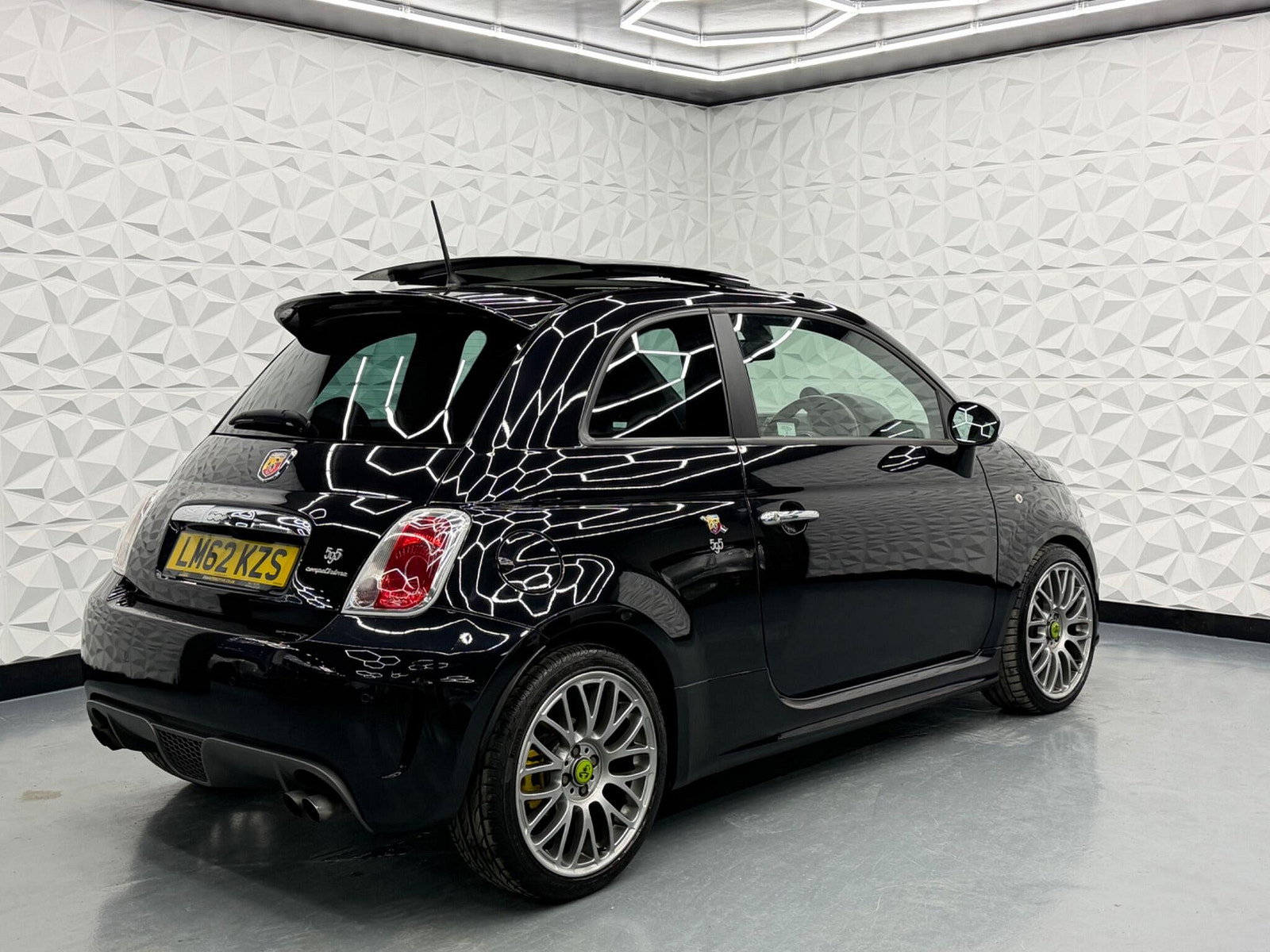 Abarth 595 1.4 T-Jet Competizione Auto Euro 5 3dr 3dr Automatic 2012