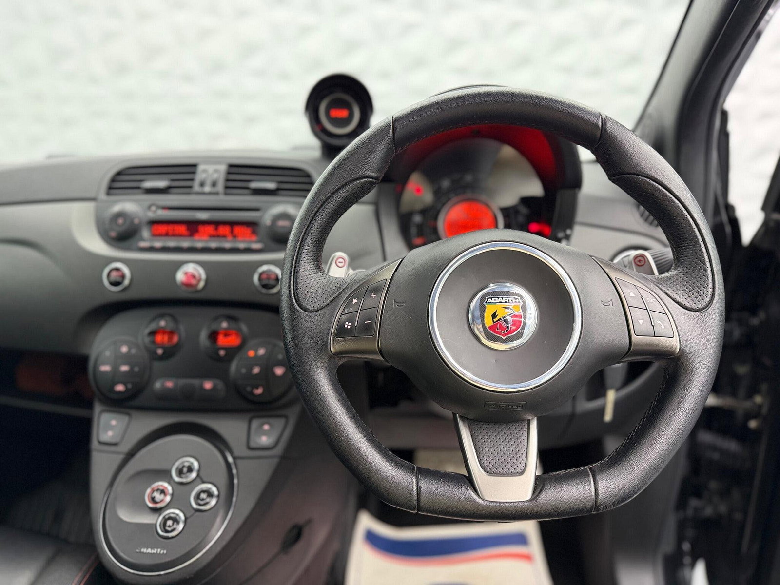 Abarth 595 1.4 T-Jet Competizione Auto Euro 5 3dr 3dr Automatic 2012