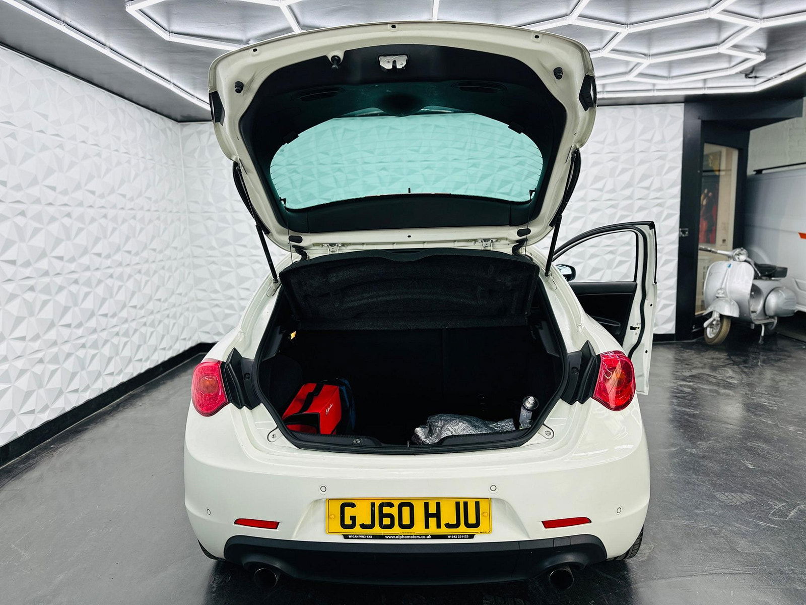 Alfa Romeo Giulietta 1750 TBi Cloverleaf Euro 5 5dr 5dr Manual 2010