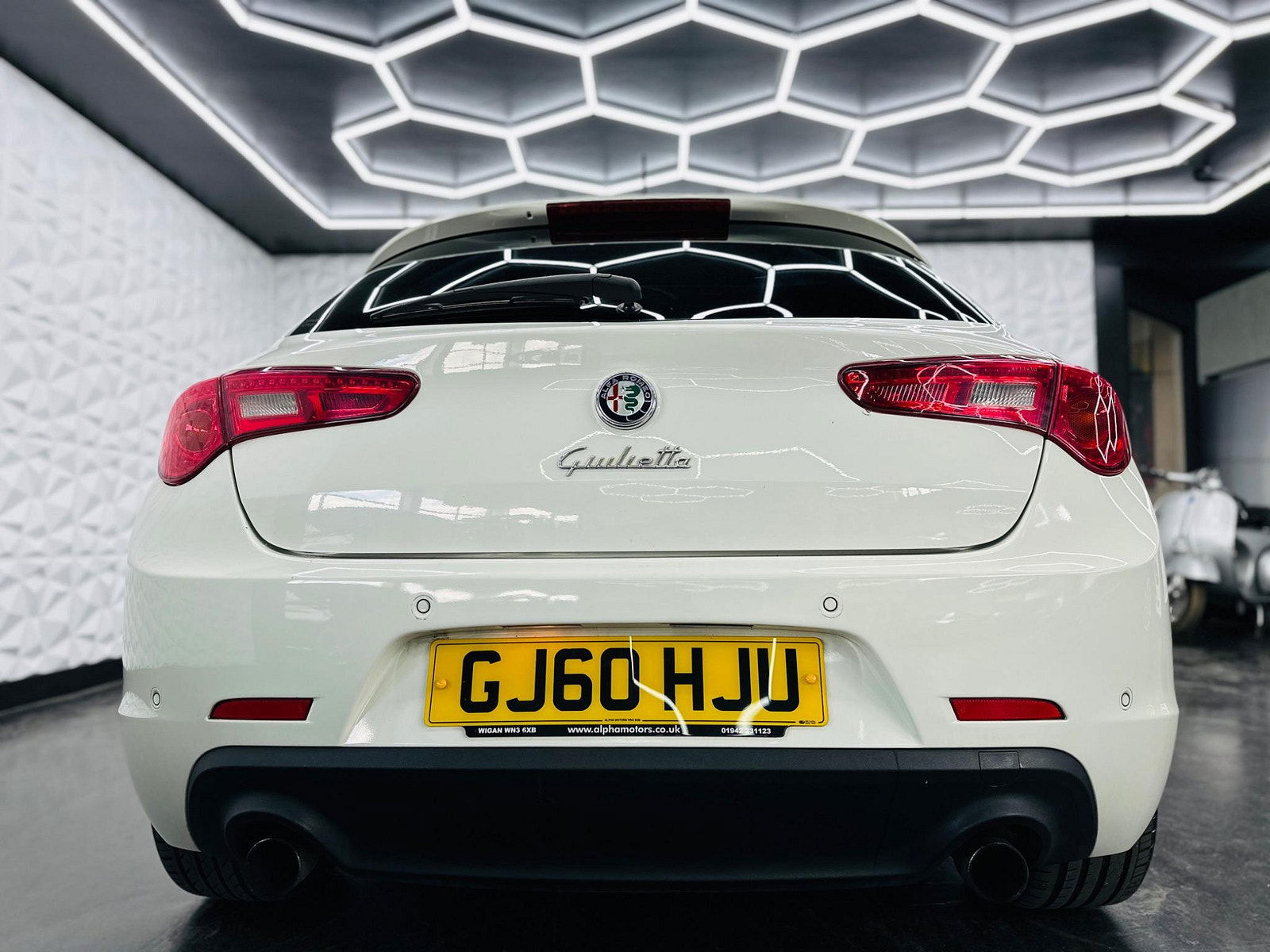 Alfa Romeo Giulietta 1750 TBi Cloverleaf Euro 5 5dr 5dr Manual 2010