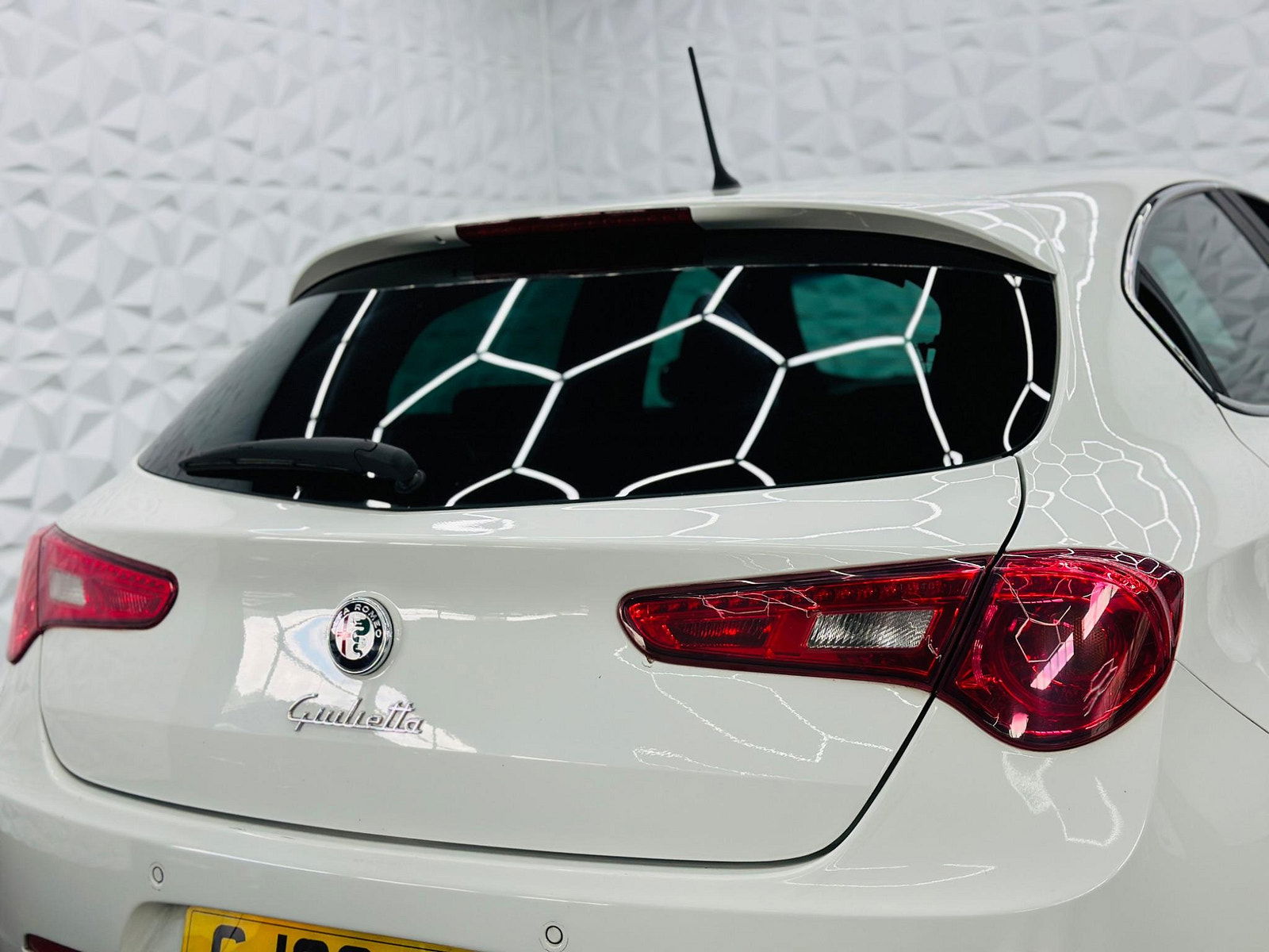 Alfa Romeo Giulietta 1750 TBi Cloverleaf Euro 5 5dr 5dr Manual 2010