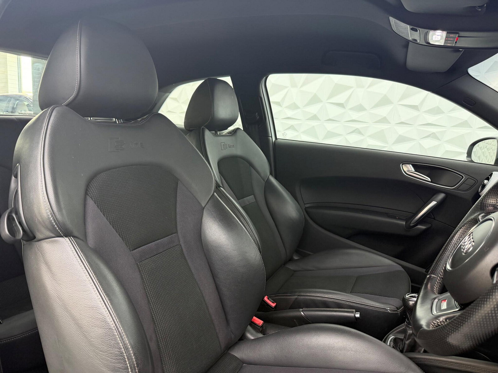 Audi A1 1.6 TDI S line Style Edition Euro 5 (s/s) 3dr 3dr Manual 2014