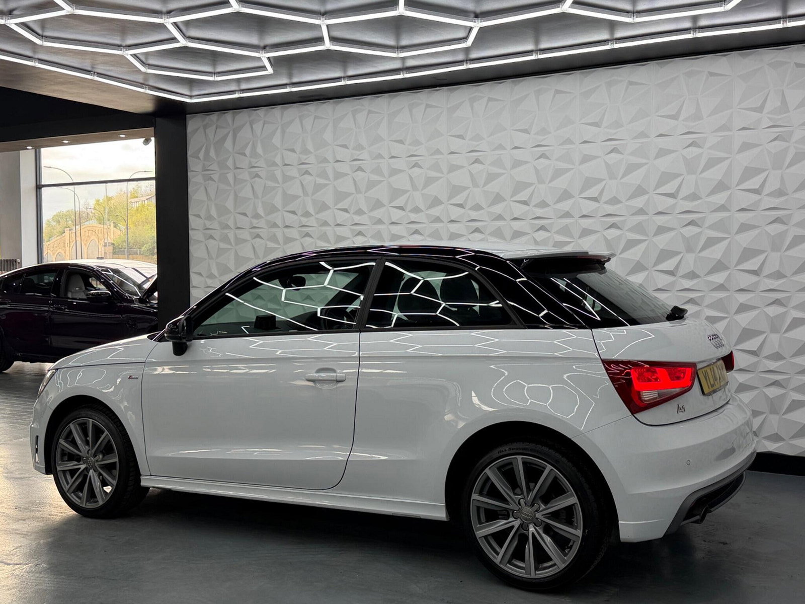 Audi A1 1.6 TDI S line Style Edition Euro 5 (s/s) 3dr 3dr Manual 2014