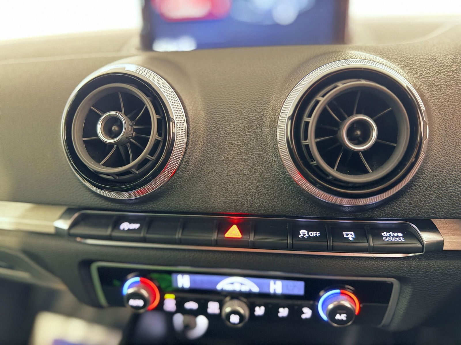 Audi A3 1.6 TDI S line Sportback Euro 6 (s/s) 5dr 5dr Manual 2016