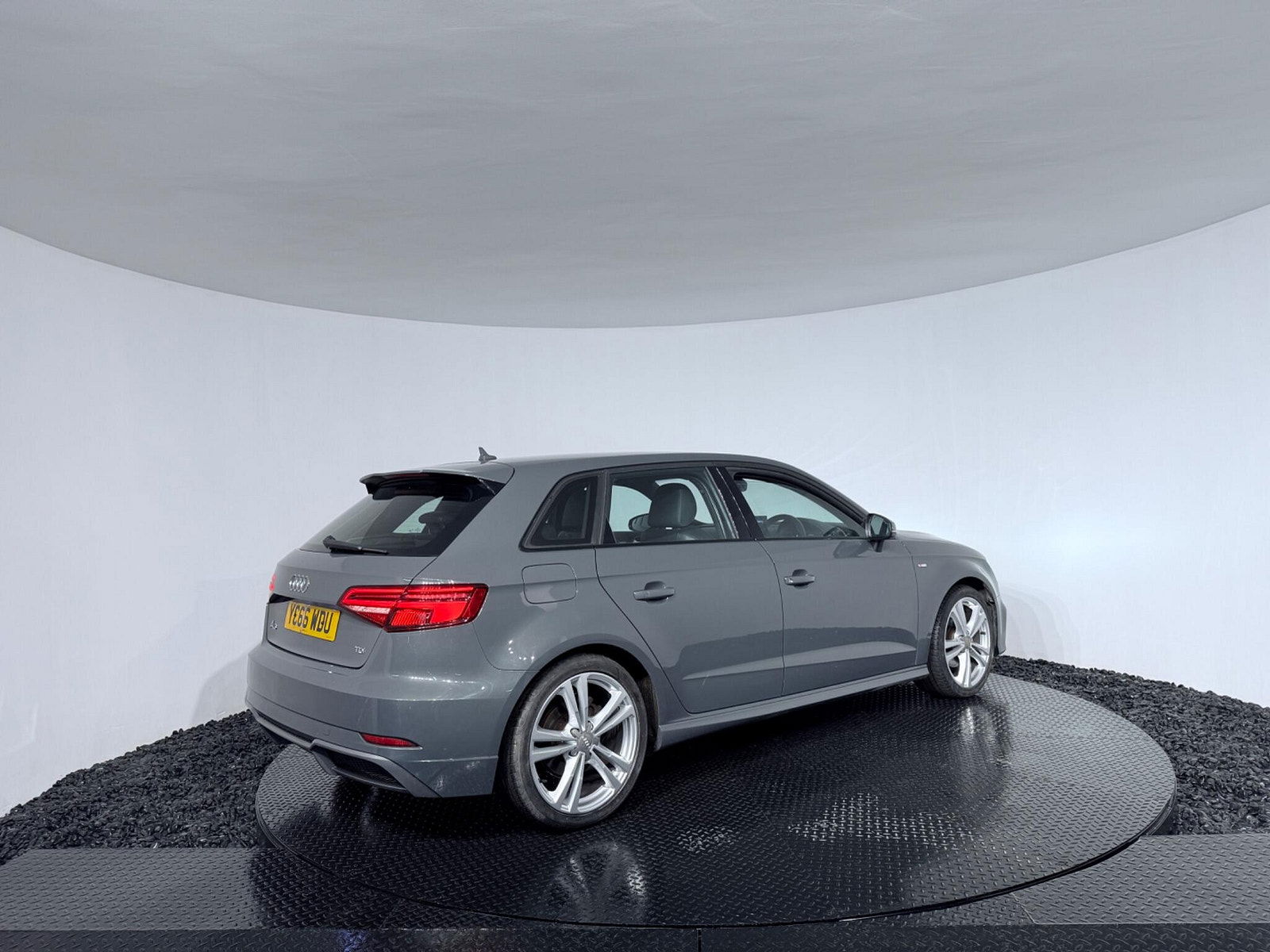 Audi A3 1.6 TDI S line Sportback Euro 6 (s/s) 5dr 5dr Manual 2016