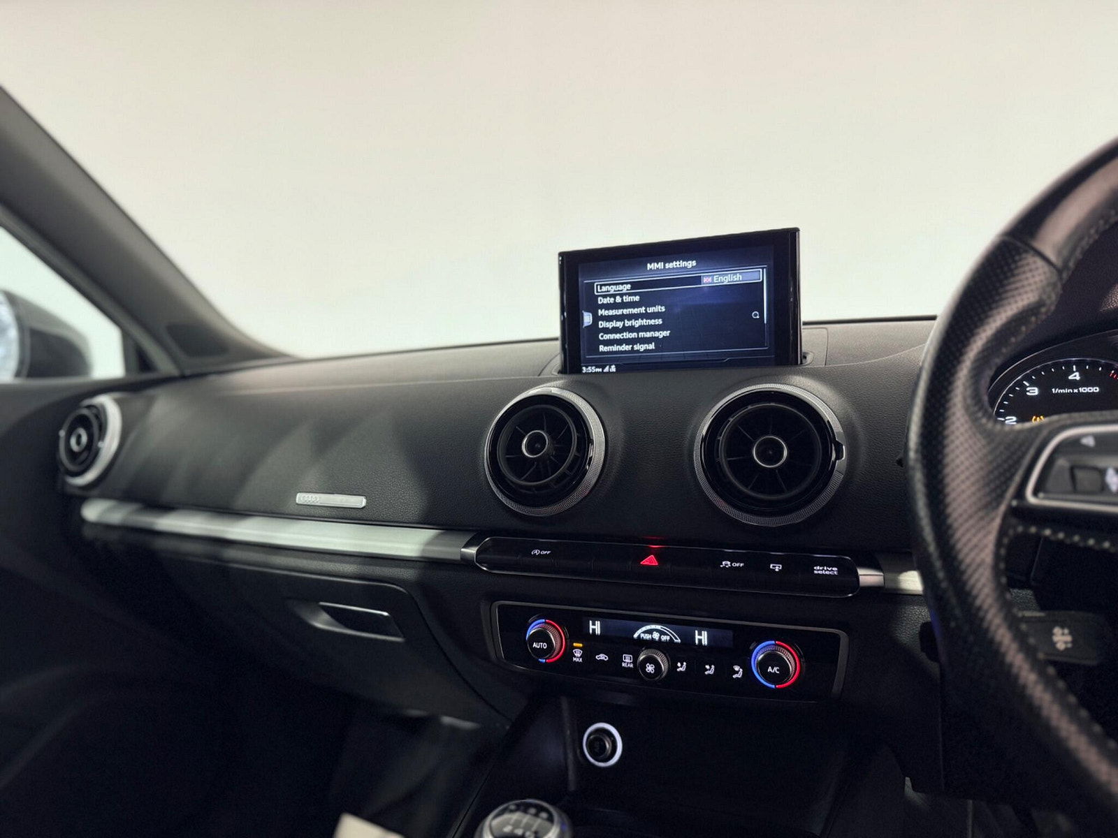 Audi A3 1.6 TDI S line Sportback Euro 6 (s/s) 5dr 5dr Manual 2016