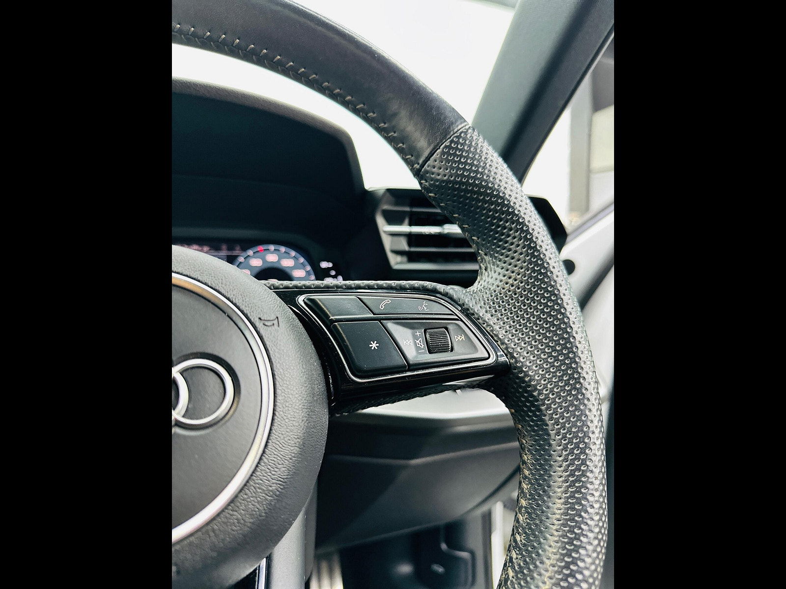 Audi A3 2.0 TDI 35 S line S Tronic Euro 6 (s/s) 4dr 4dr Automatic 2020