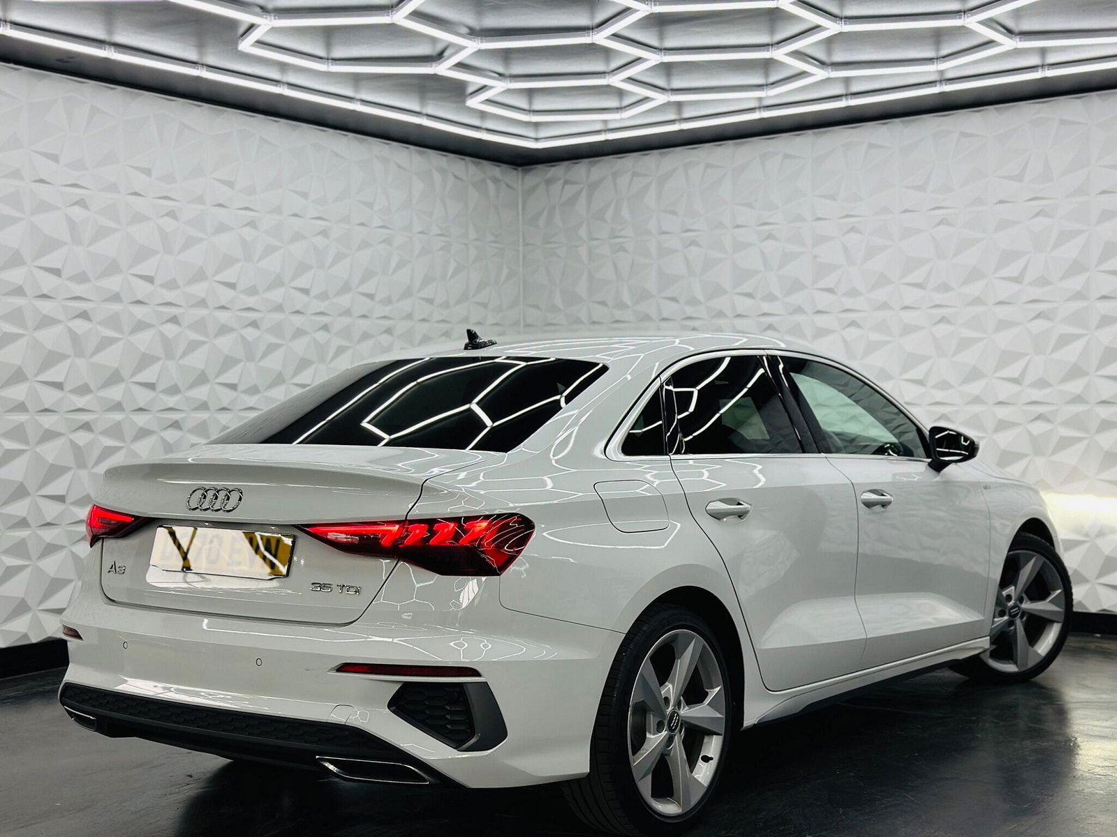 Audi A3 2.0 TDI 35 S line S Tronic Euro 6 (s/s) 4dr 4dr Automatic 2020