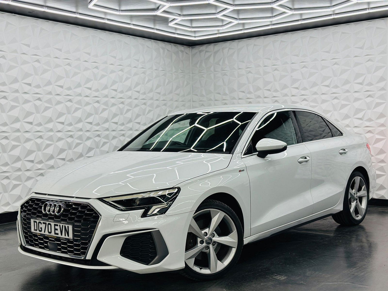 Audi A3 2.0 TDI 35 S line S Tronic Euro 6 (s/s) 4dr 4dr Automatic 2020