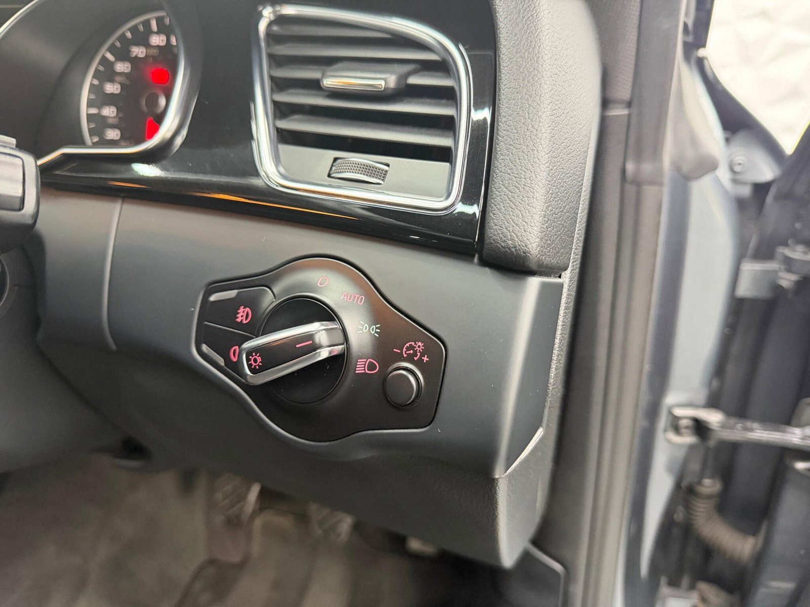 Audi A5 2.0 TDI Black Edition Euro 5 (s/s) 2dr 2dr Manual 2012