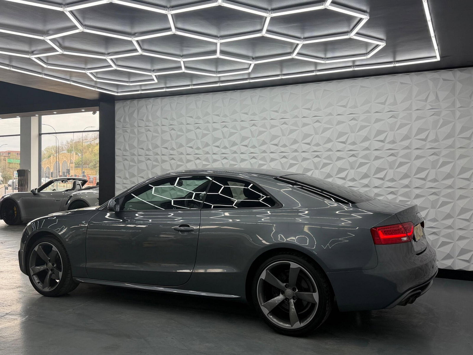 Audi A5 2.0 TDI Black Edition Euro 5 (s/s) 2dr 2dr Manual 2012