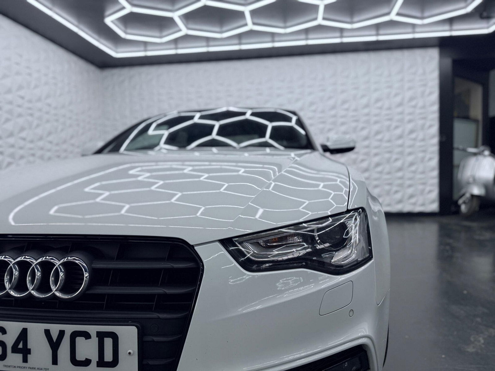 Audi A5 2.0 TDI Black Edition Sportback Euro 5 (s/s) 5dr 5dr Manual 2014